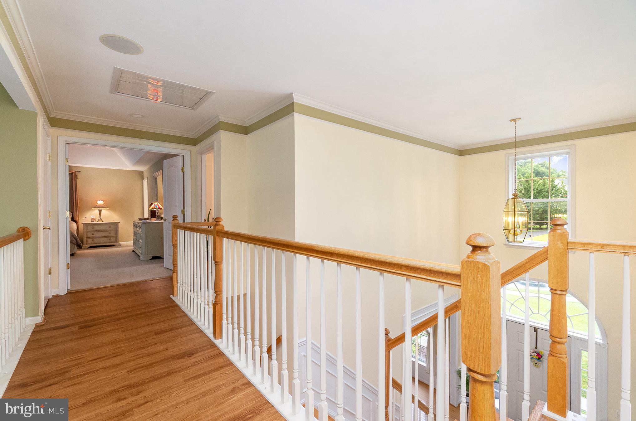 VINEYARD OAK NORTH - Residential