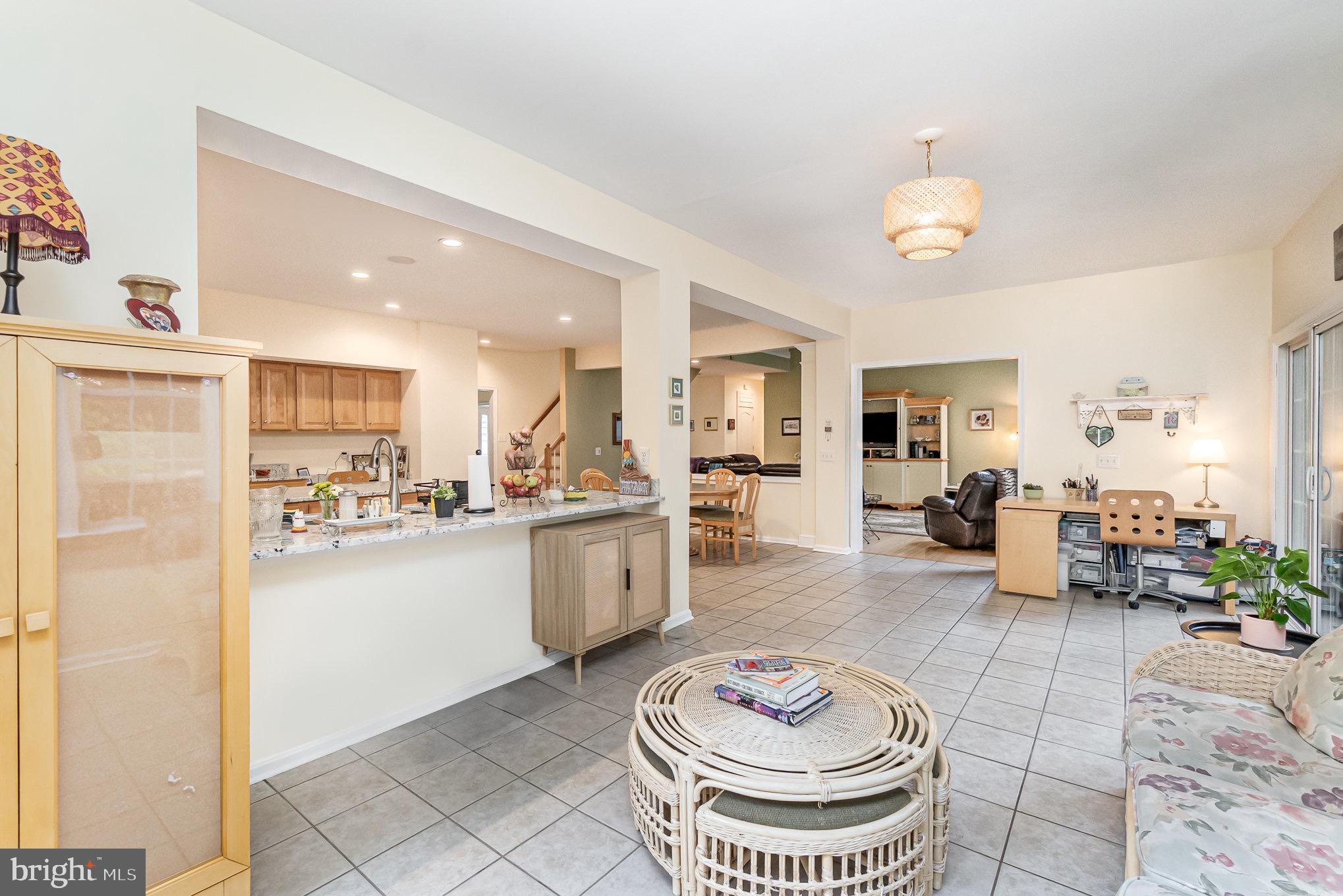 VINEYARD OAK NORTH - Residential
