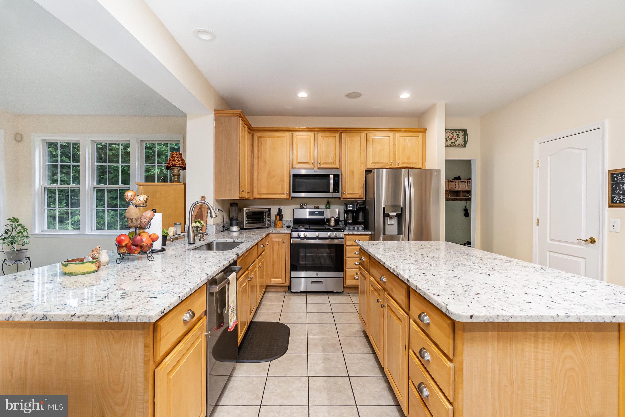 VINEYARD OAK NORTH - Residential