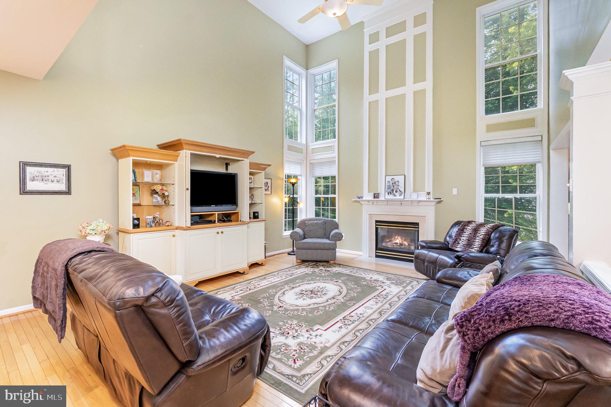 VINEYARD OAK NORTH - Residential
