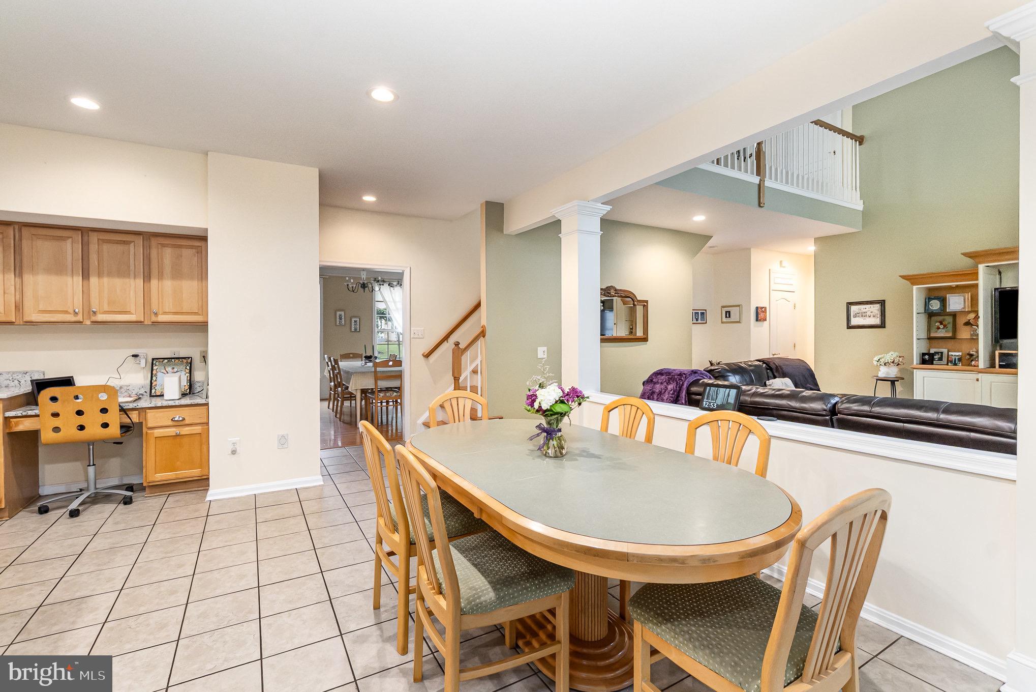 VINEYARD OAK NORTH - Residential