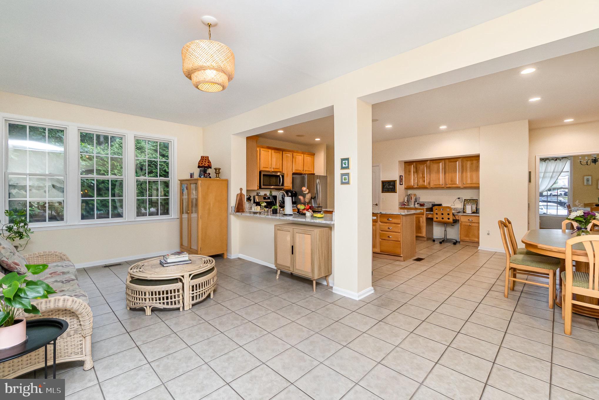 VINEYARD OAK NORTH - Residential