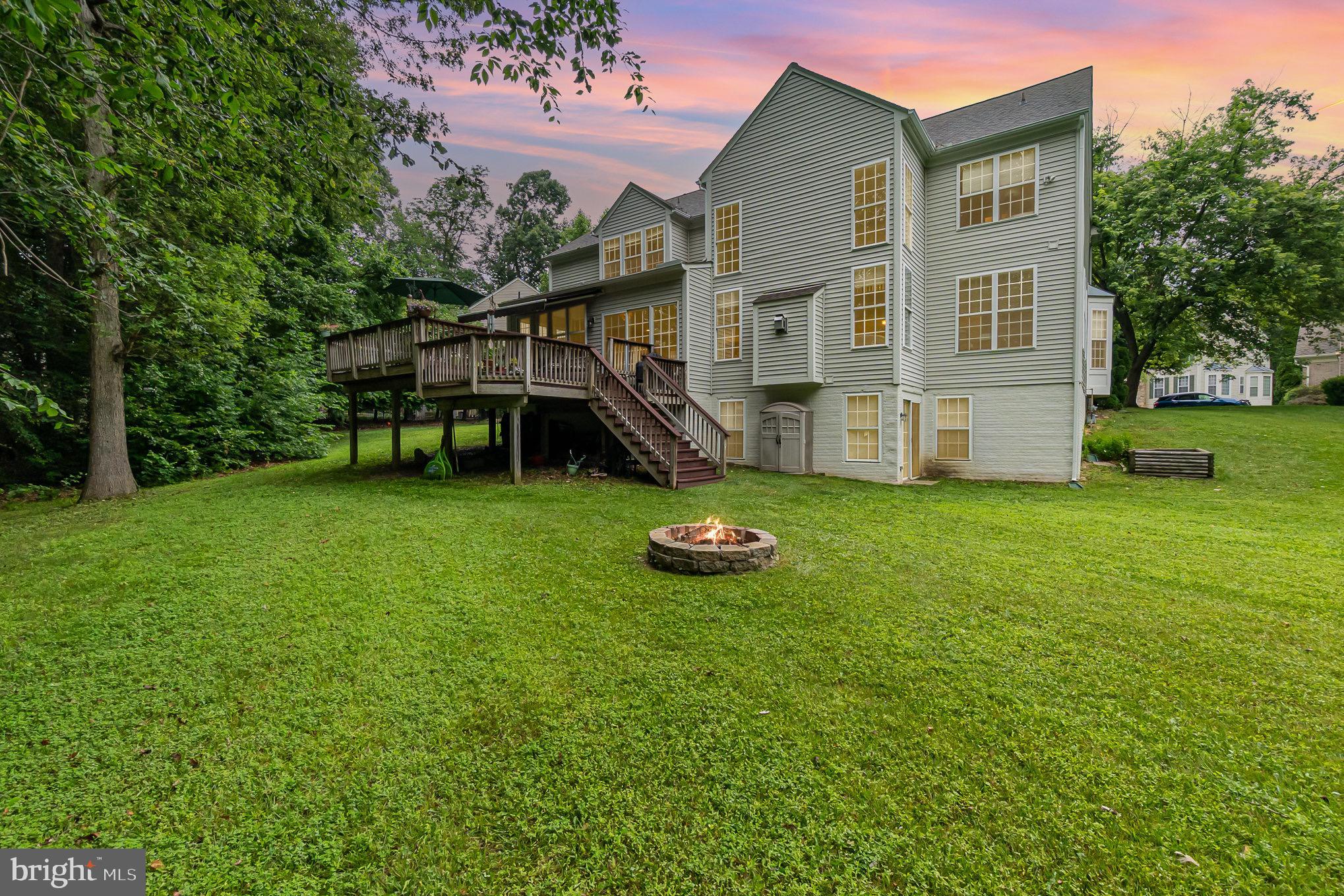 VINEYARD OAK NORTH - Residential