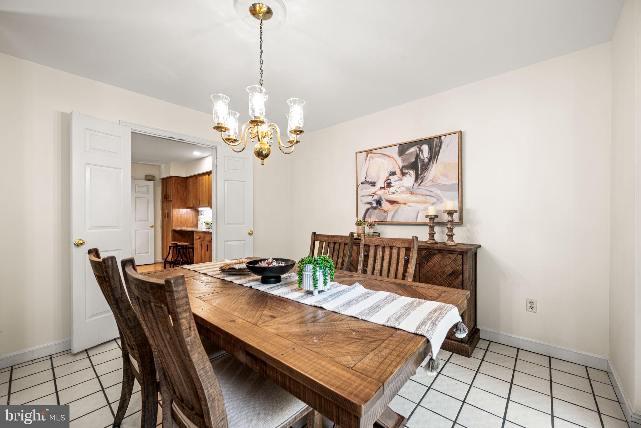 OAK KNOLL - Residential