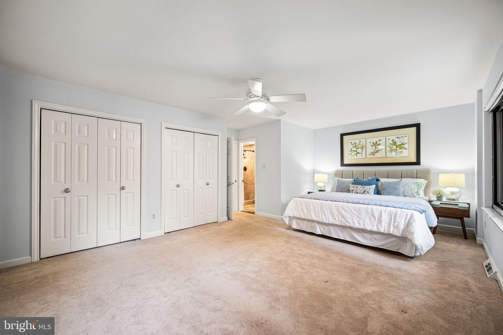 OAK KNOLL - Residential