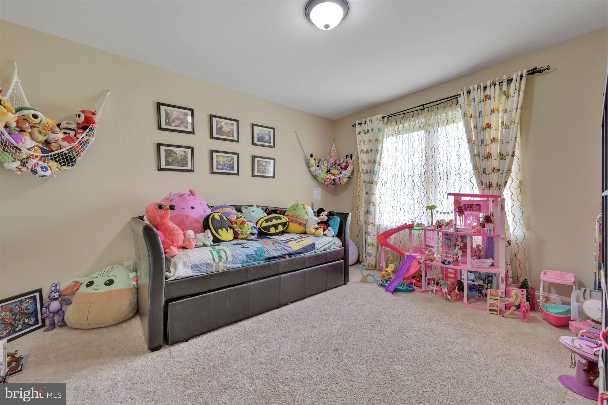 GREEN VALLEY ESTAT - Residential