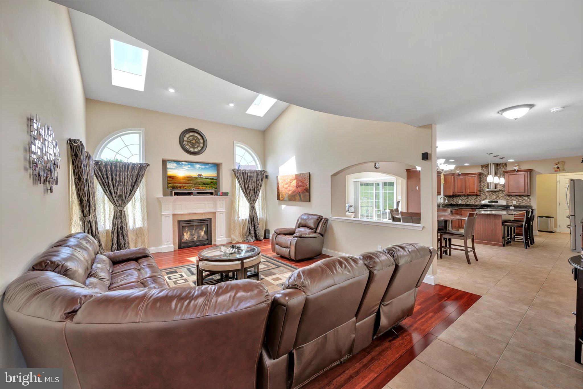 GREEN VALLEY ESTAT - Residential