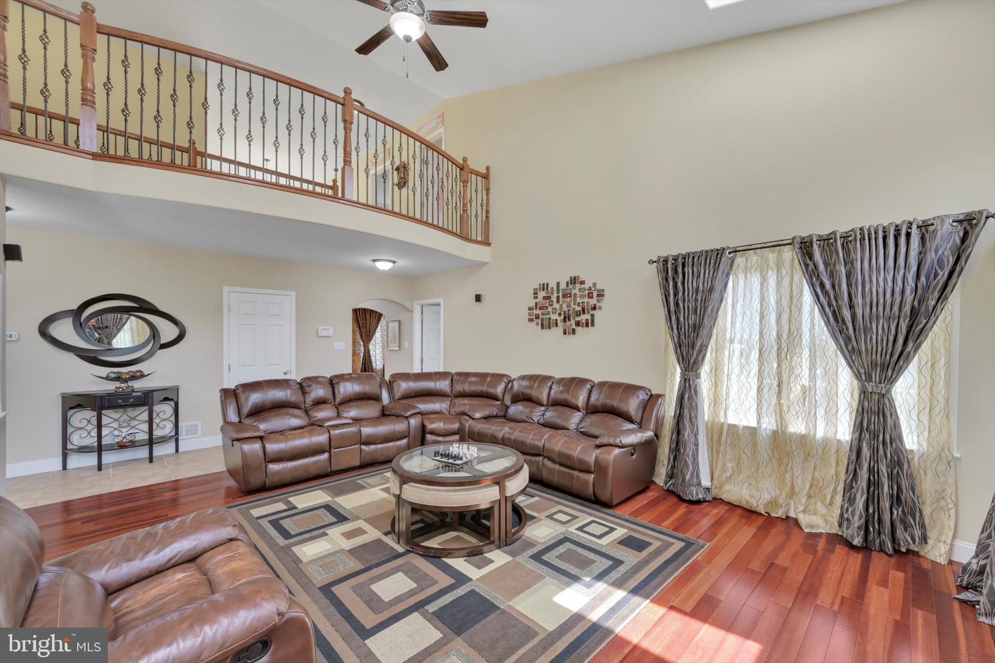 GREEN VALLEY ESTAT - Residential