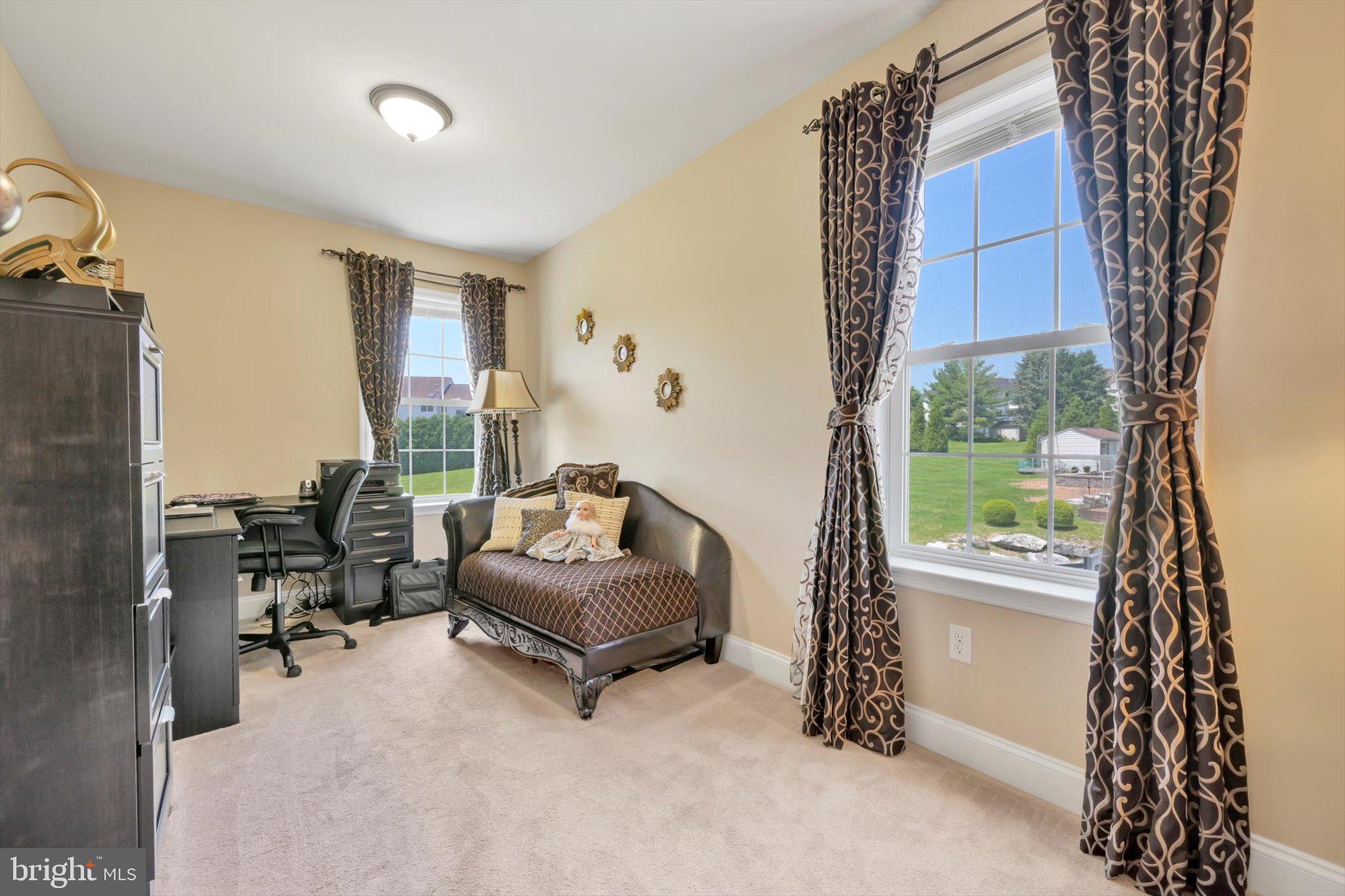 GREEN VALLEY ESTAT - Residential