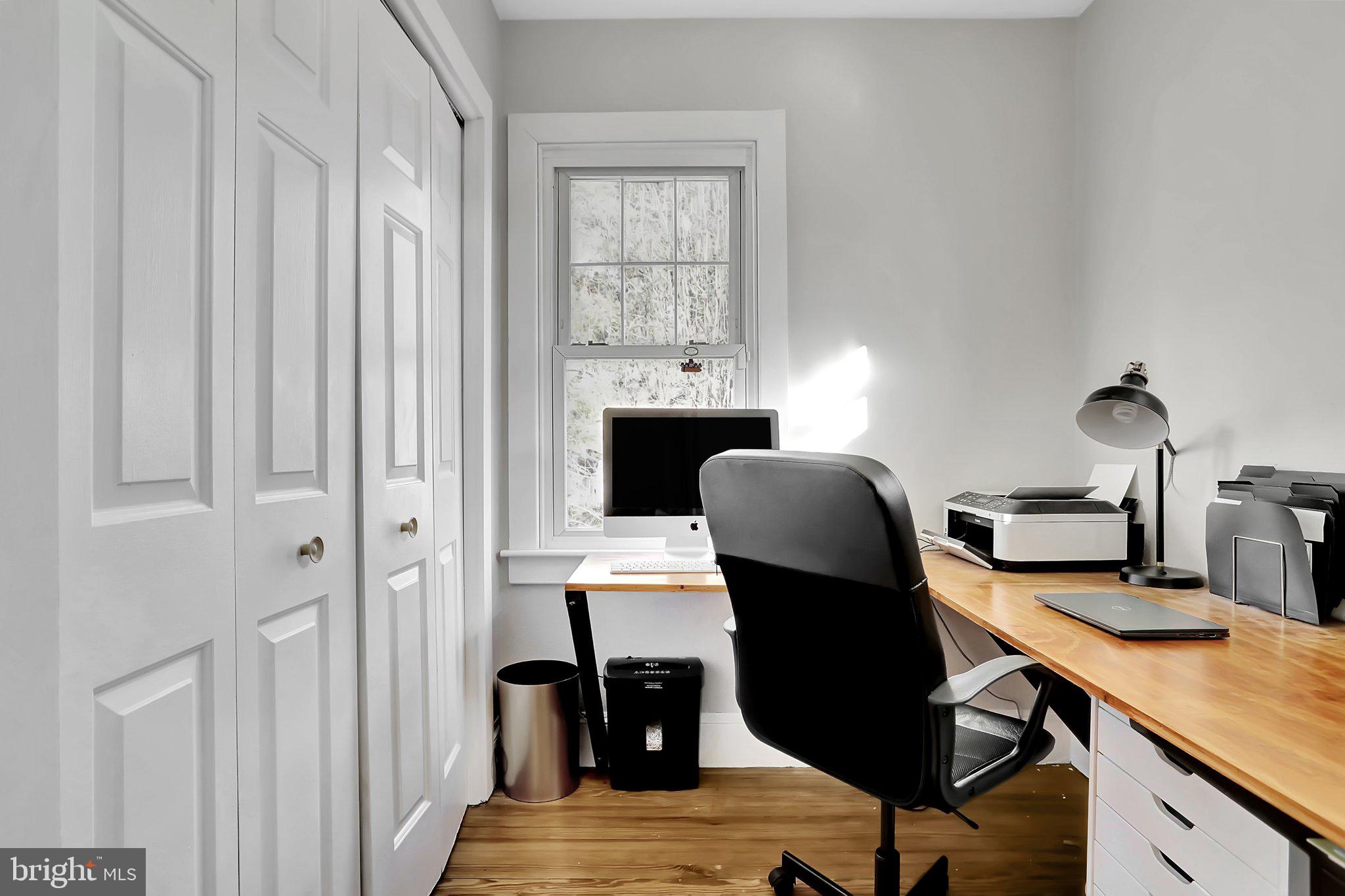 CHARLES TOWN - Residential