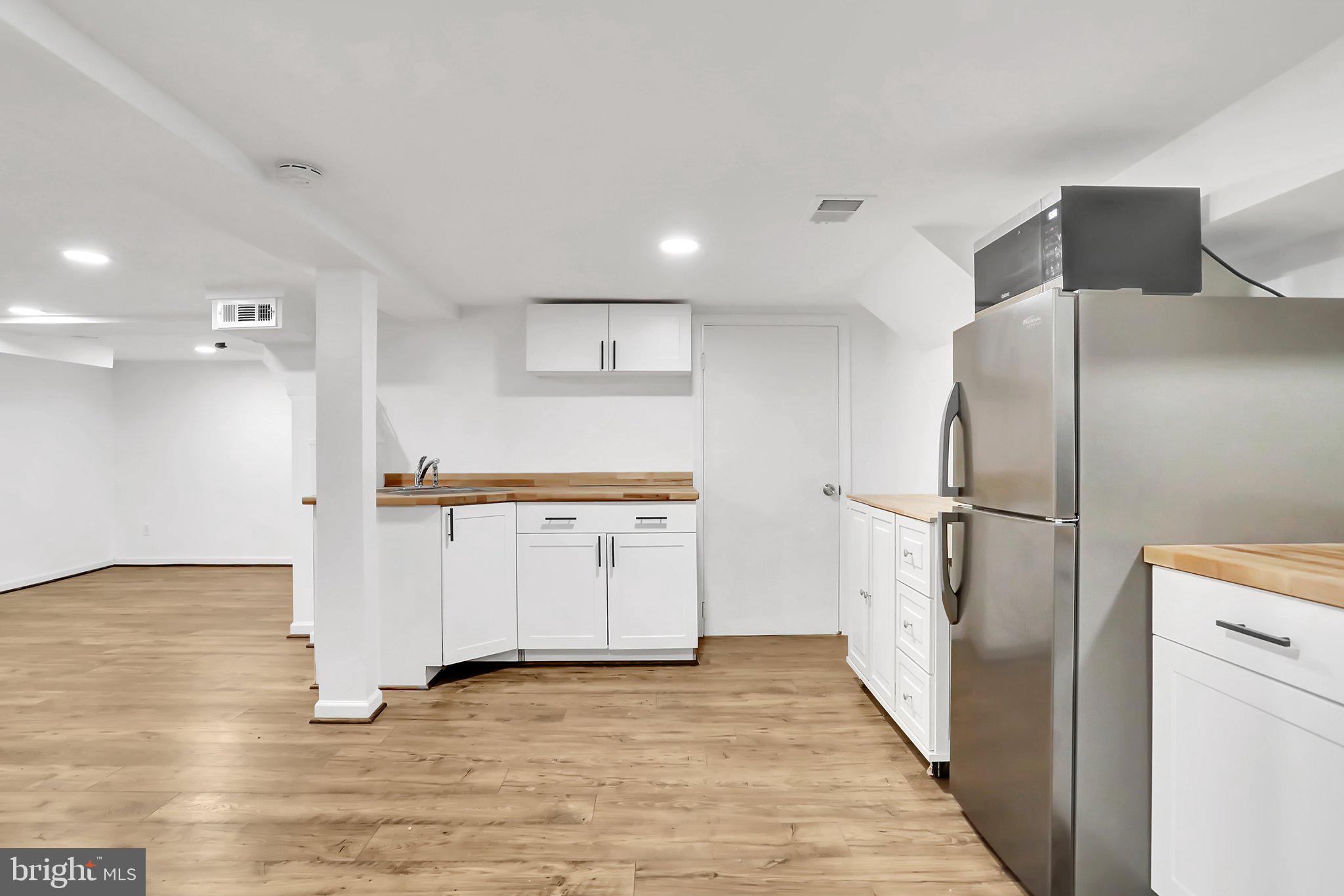 CHARLES TOWN - Residential