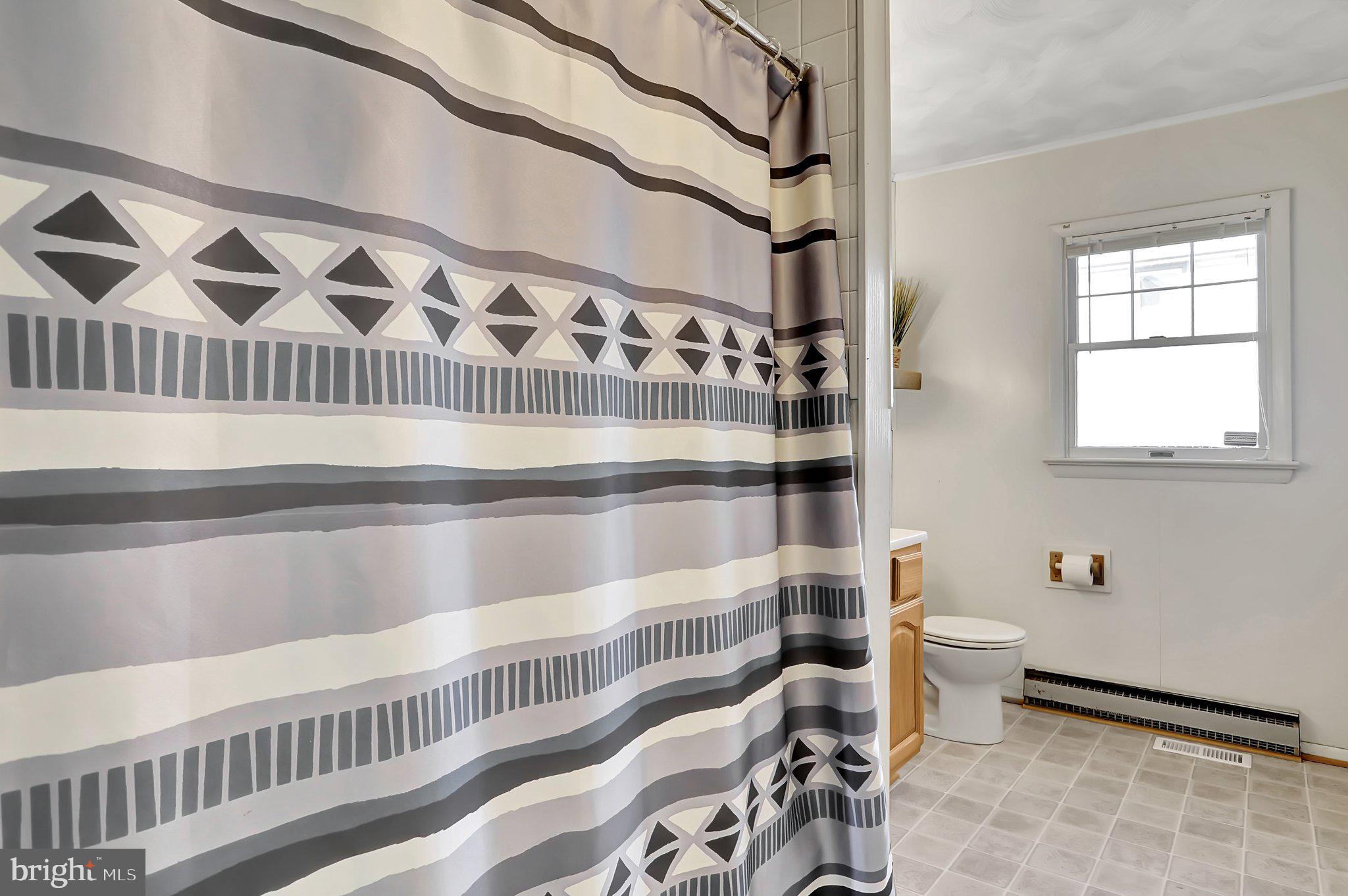 CHARLES TOWN - Residential