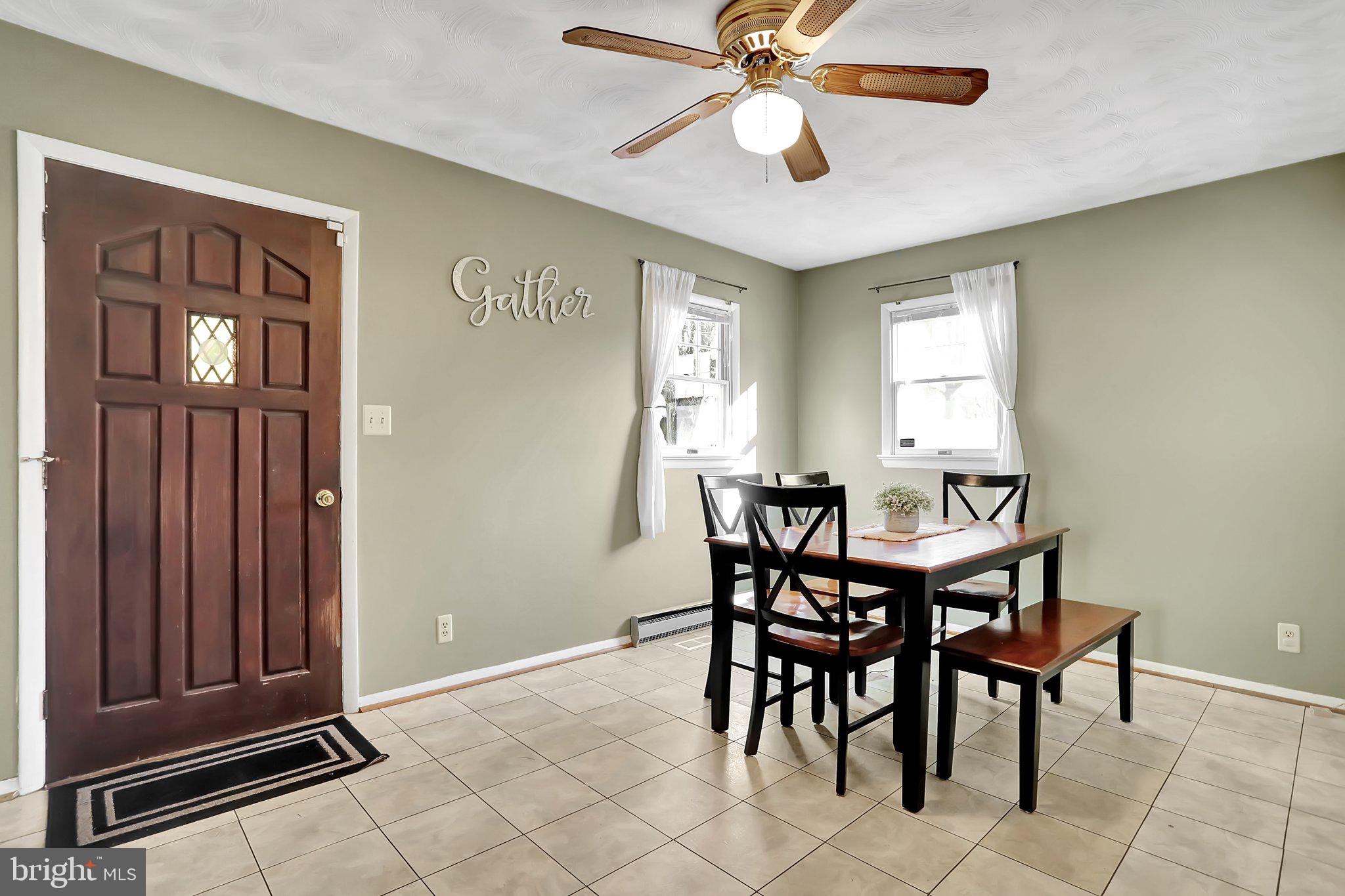 CHARLES TOWN - Residential