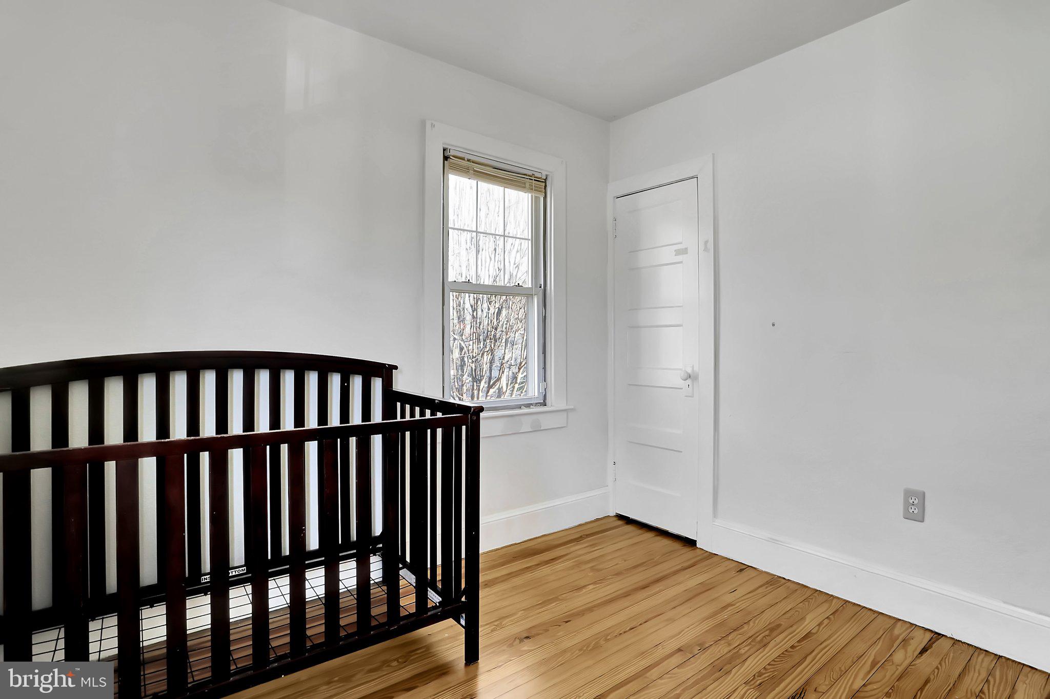 CHARLES TOWN - Residential