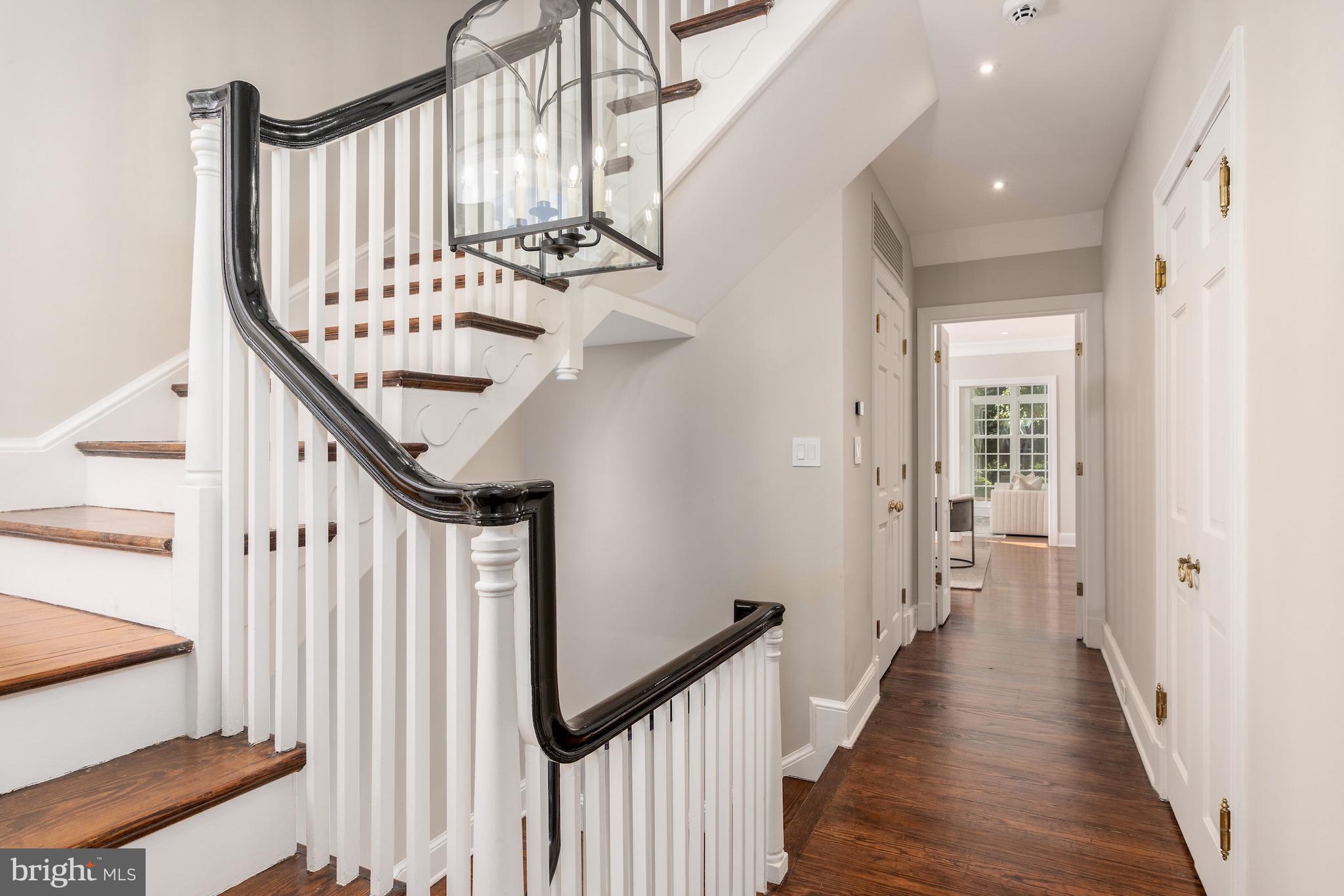 GEORGETOWN - Residential