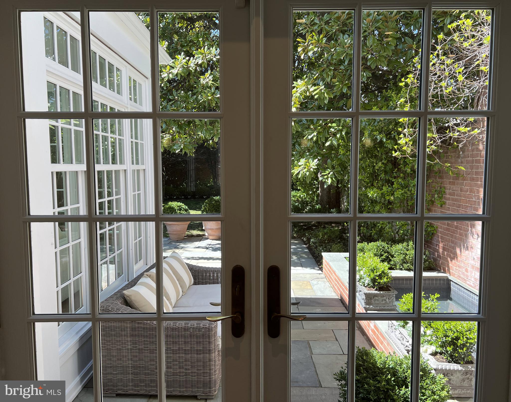 GEORGETOWN - Residential