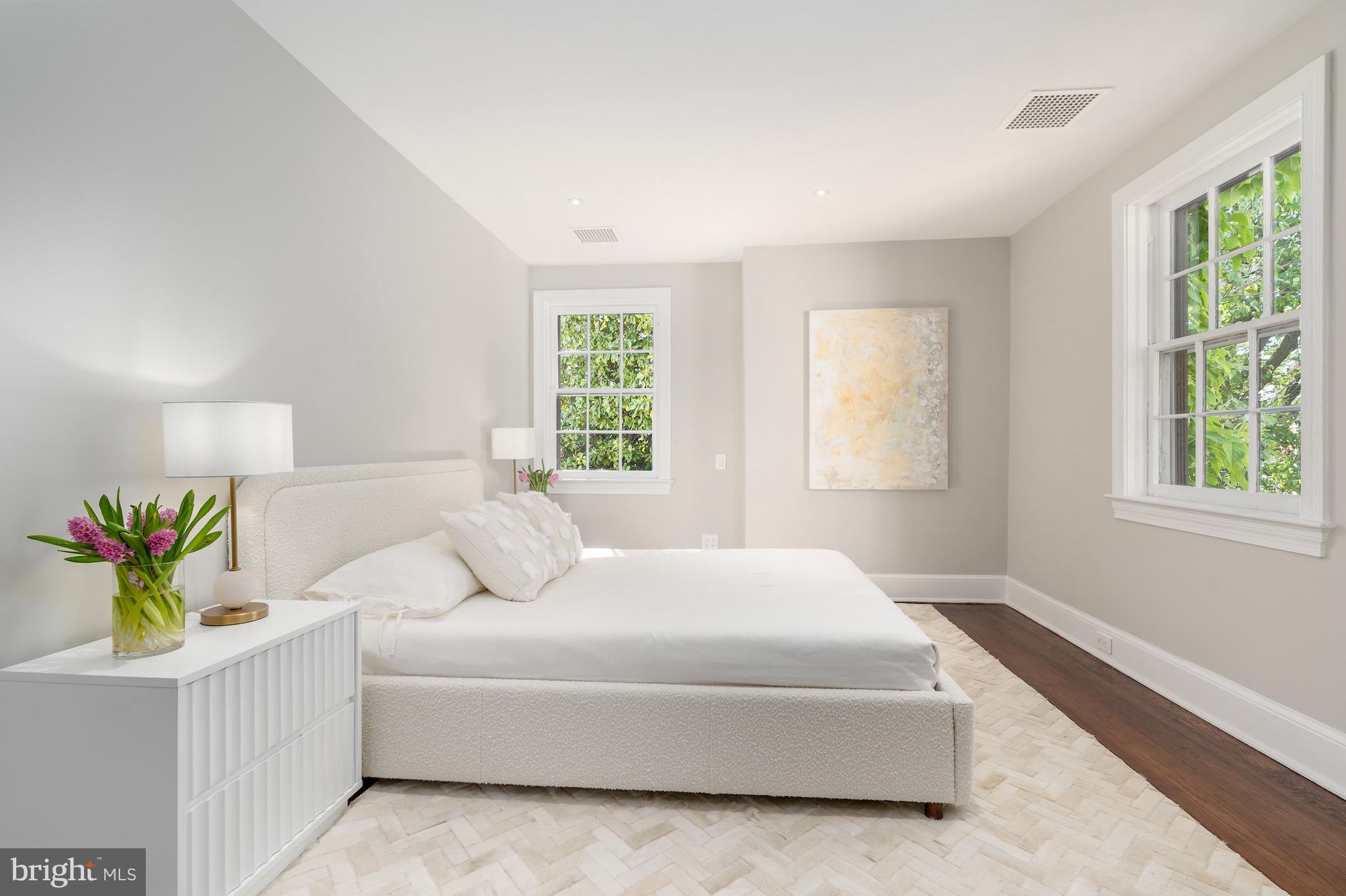 GEORGETOWN - Residential