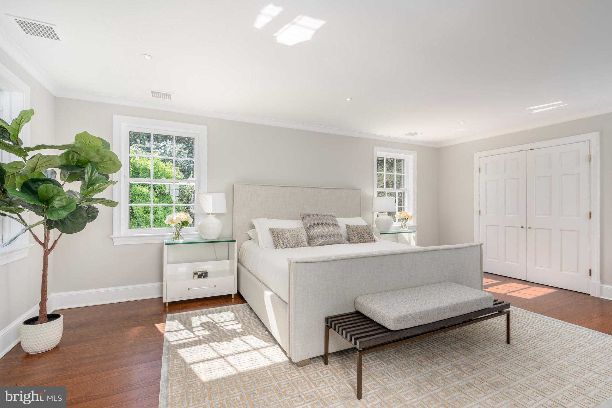 GEORGETOWN - Residential