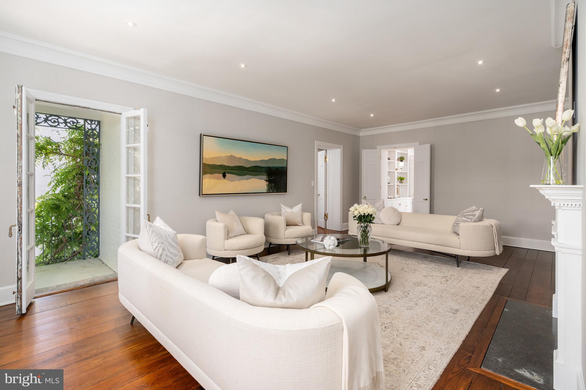 GEORGETOWN - Residential