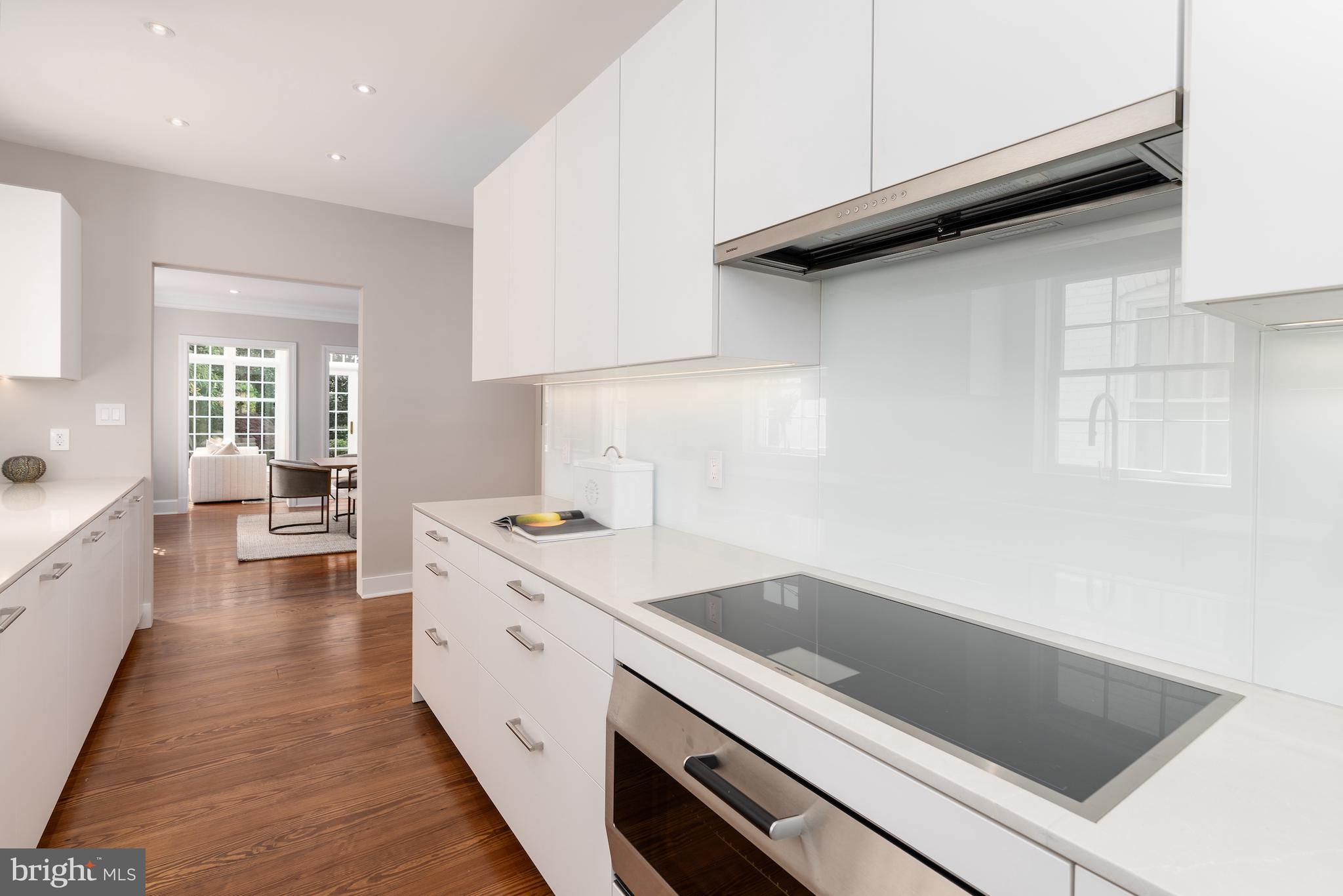 GEORGETOWN - Residential