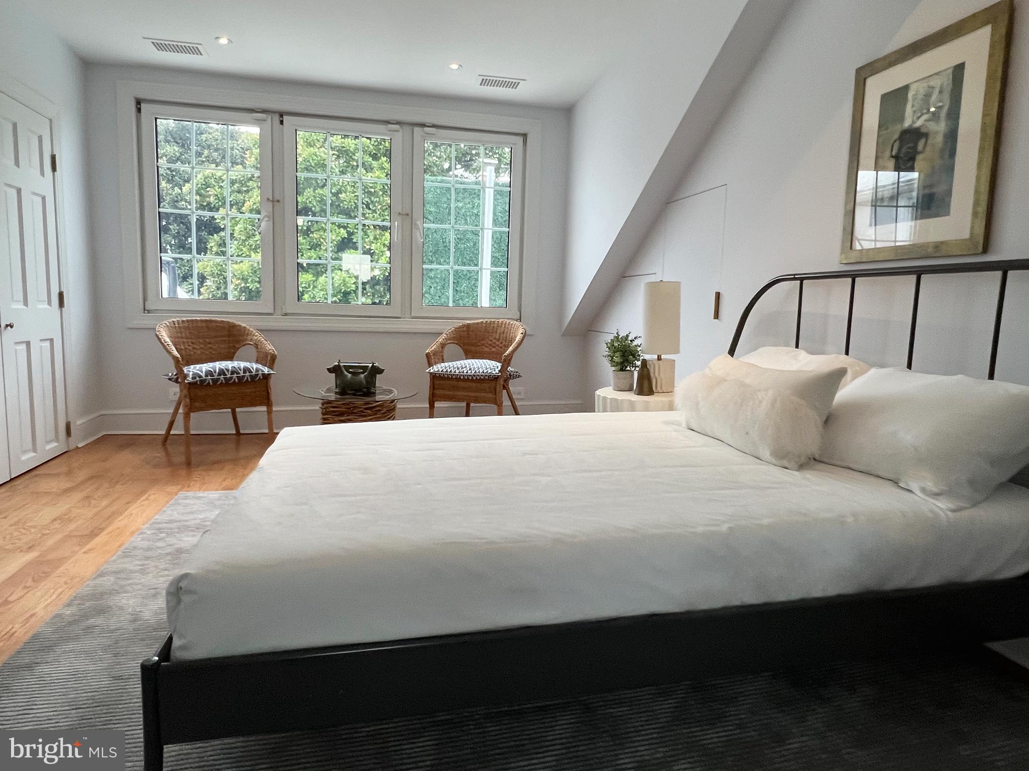 GEORGETOWN - Residential