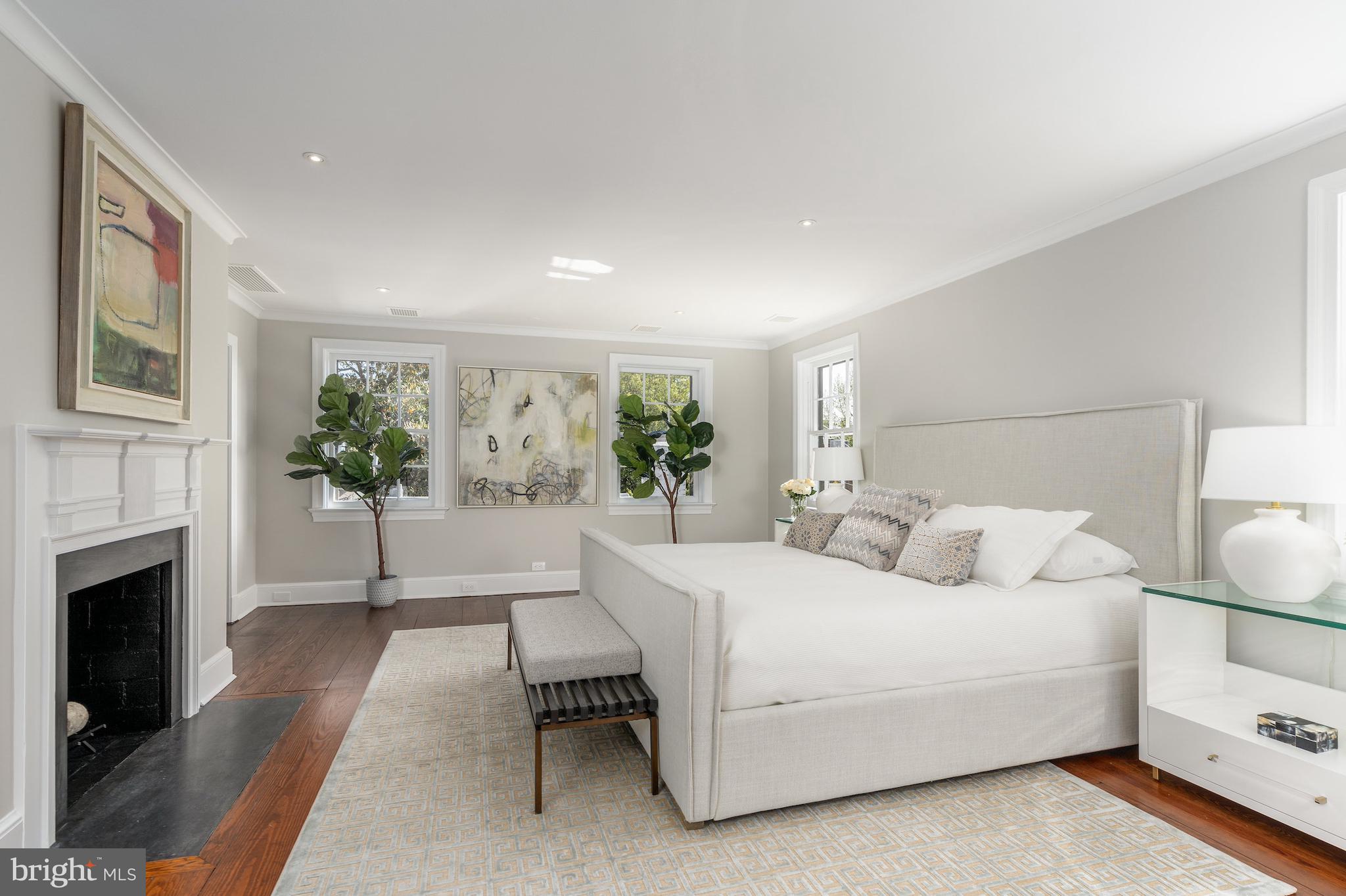GEORGETOWN - Residential