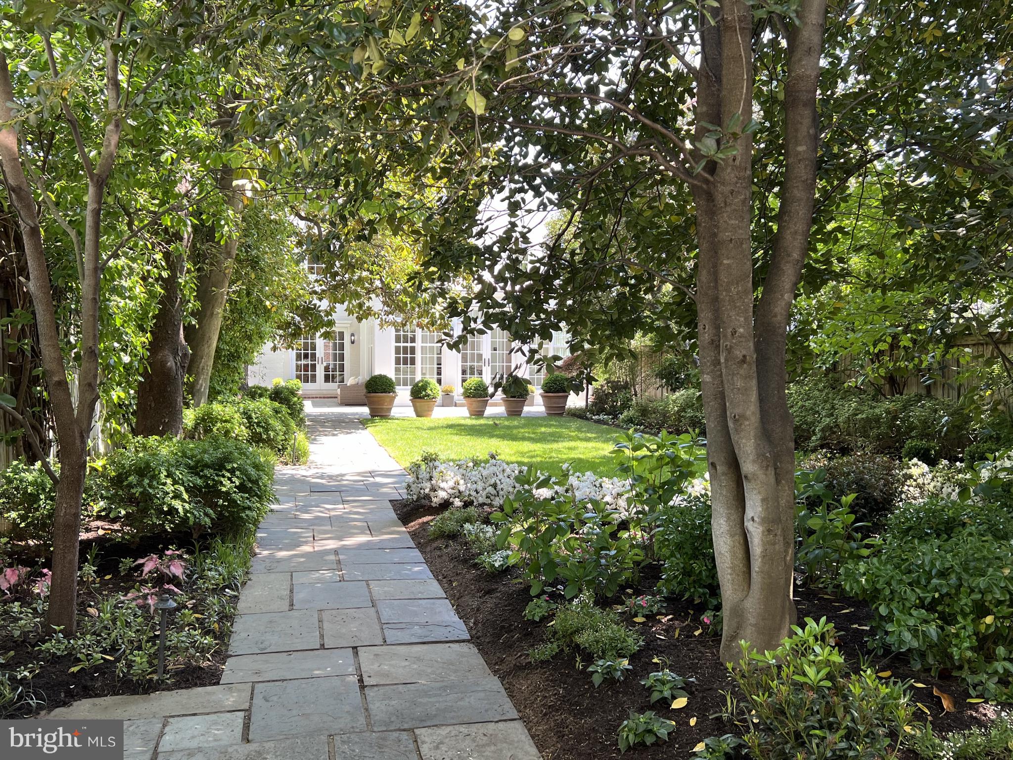 GEORGETOWN - Residential