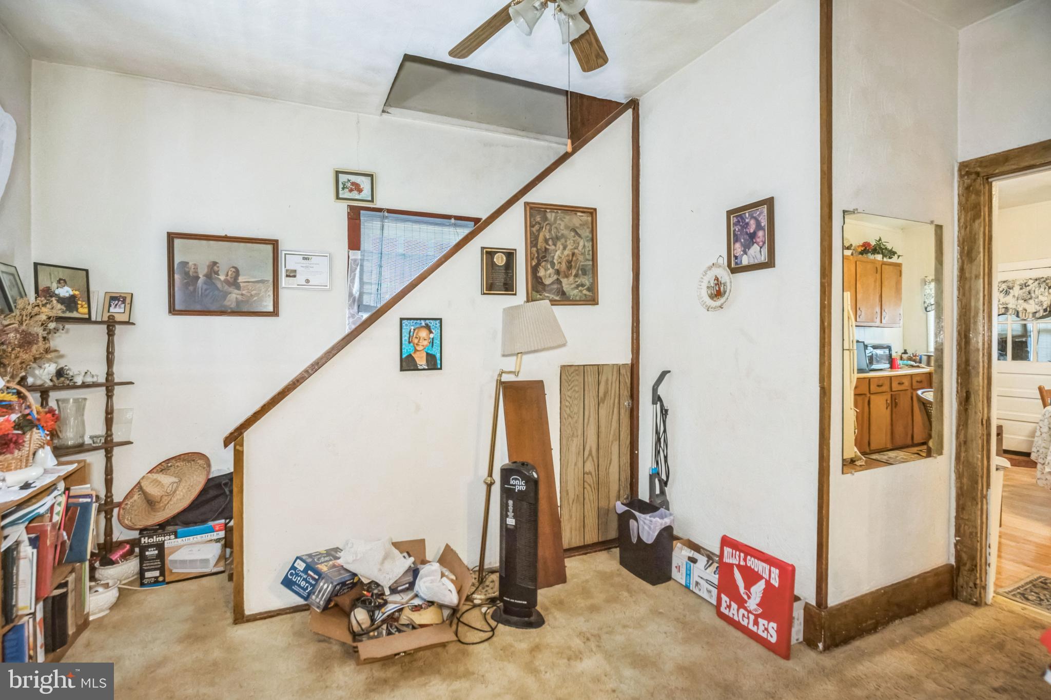 CATESBY HOWARD - Residential