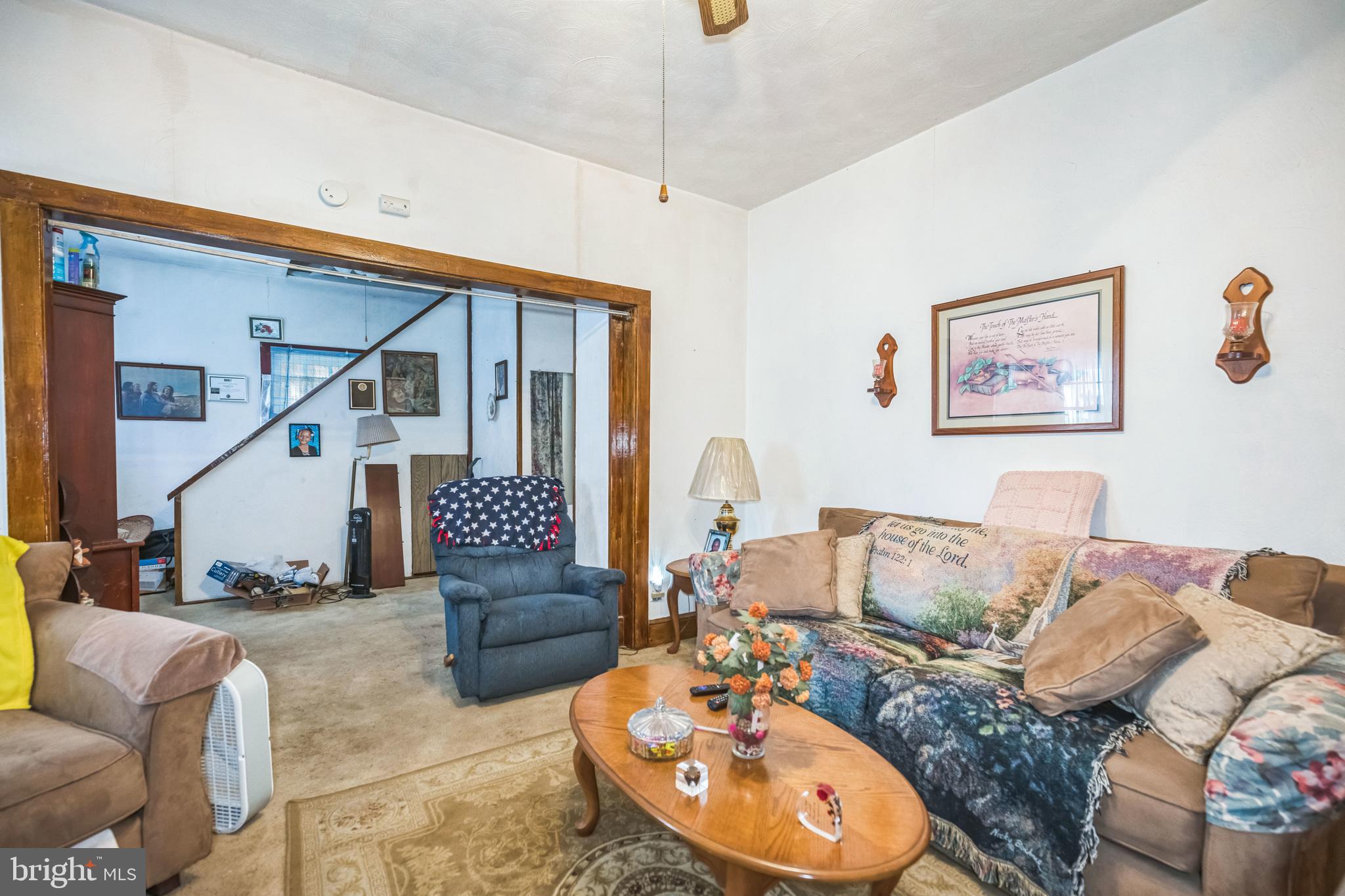 CATESBY HOWARD - Residential