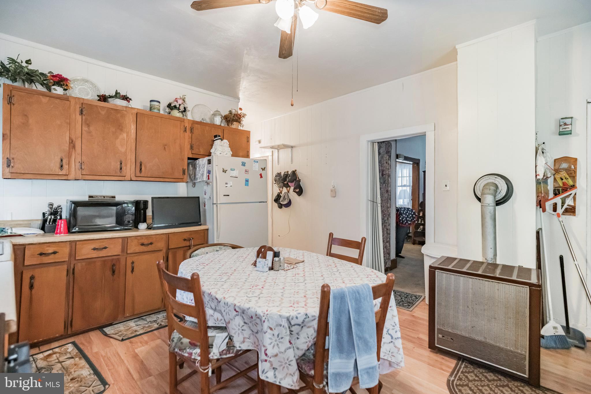 CATESBY HOWARD - Residential