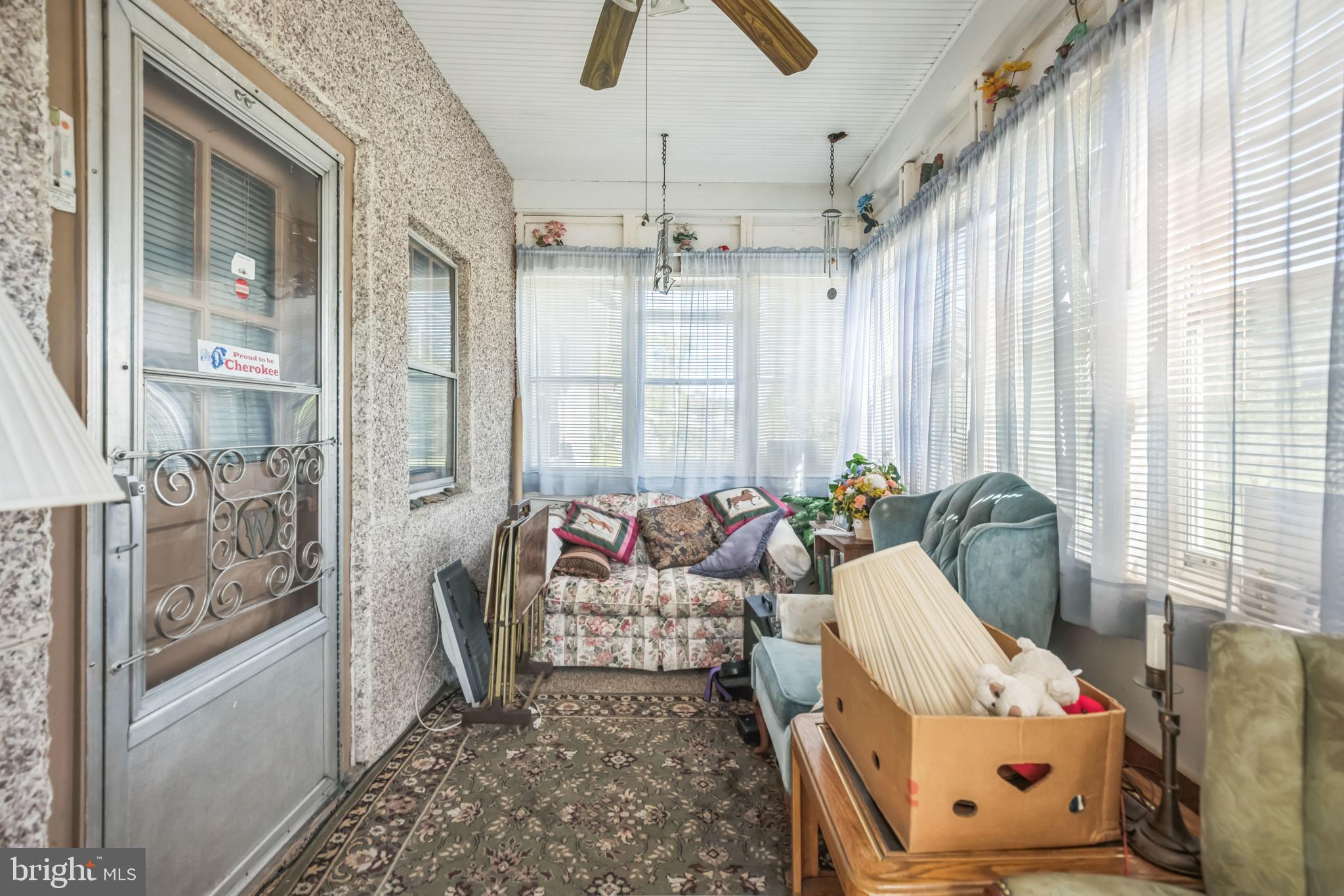 CATESBY HOWARD - Residential