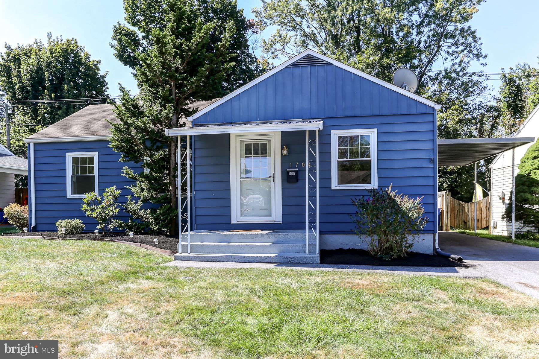 Welcome to this charming three-bedroom home, exuding a delightful New England charm with its inviting blue exterior. This cute-as-a button home features a bright living area and a well-appointed kitchen, perfect for family gatherings and entertaining. Freshly painted! The partially finished basement provides endless possibilities—transform it into a home theater, playroom, or gym to suit your lifestyle.
Step outside to your fenced-in backyard, an ideal oasis for relaxation and summer barbecues. This property is not just a house; it’s your opportunity to create lasting memories in a space that truly feels like home!