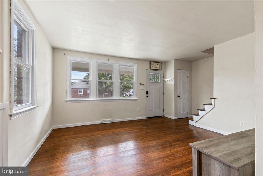 Photo of 845 WABANK ST, LANCASTER, PA 17603 (MLS # PALA2040152)