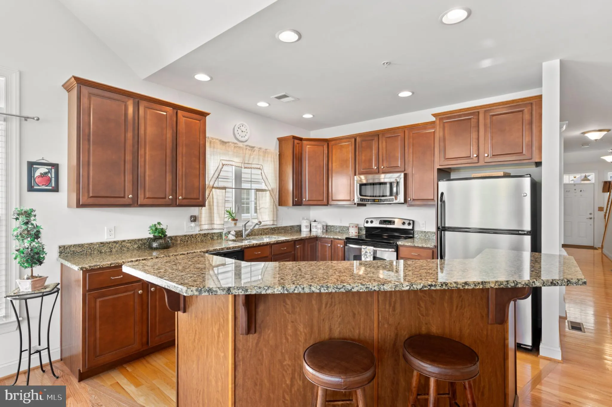 Phoenixville, Pennsylvania 19460, United States, 3 Bedrooms Bedrooms, ,3 BathroomsBathrooms,Residential,Active,223425