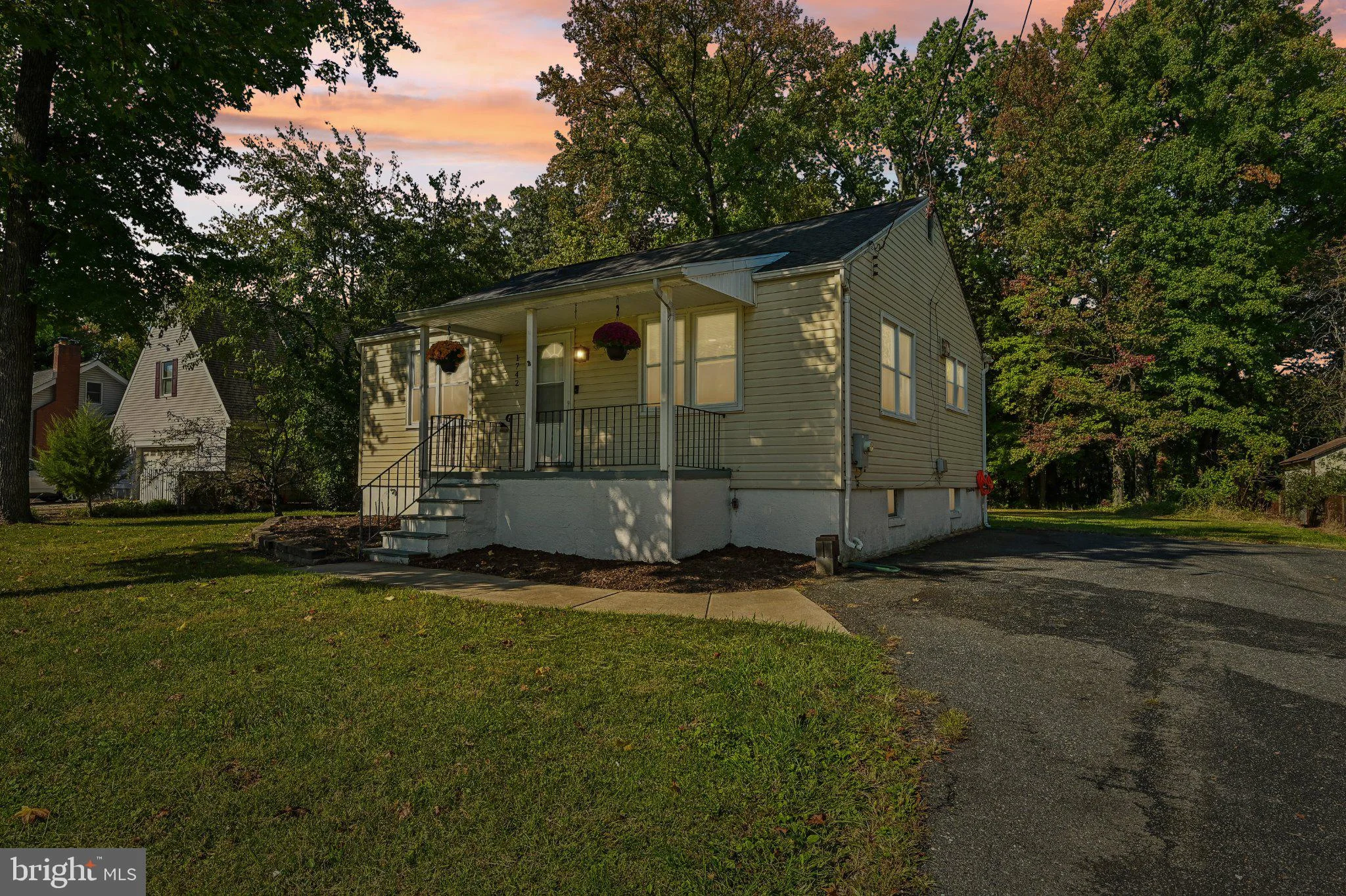 1742 Hilltop Avenue, Essex, MD 21221