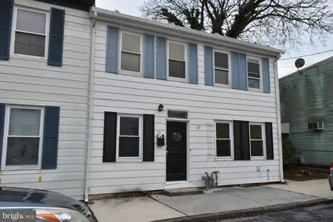 31 W Green Street, Mechanicsburg, PA 17055 - #: PACB2039556