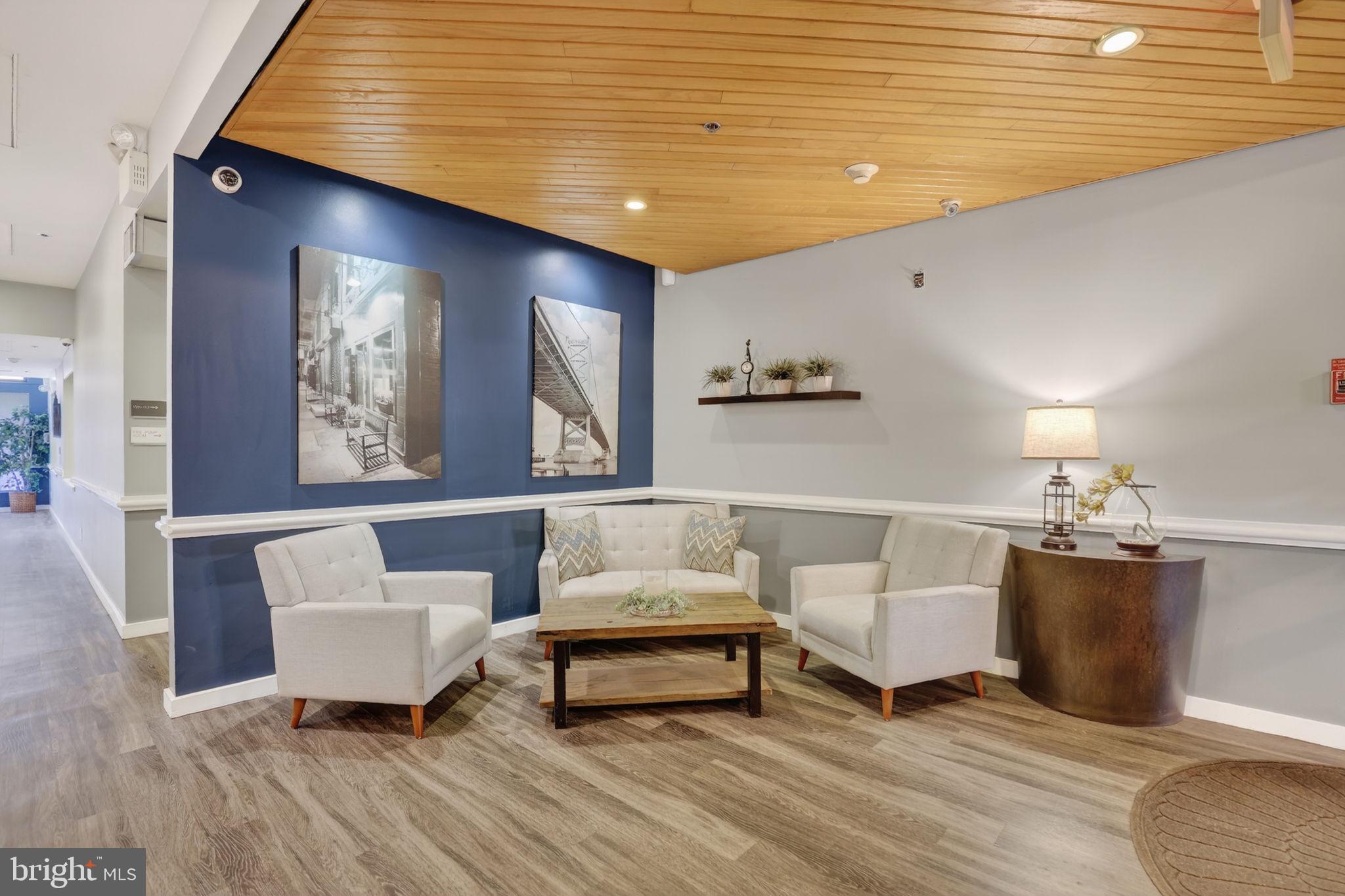 OLD CITY - Residential