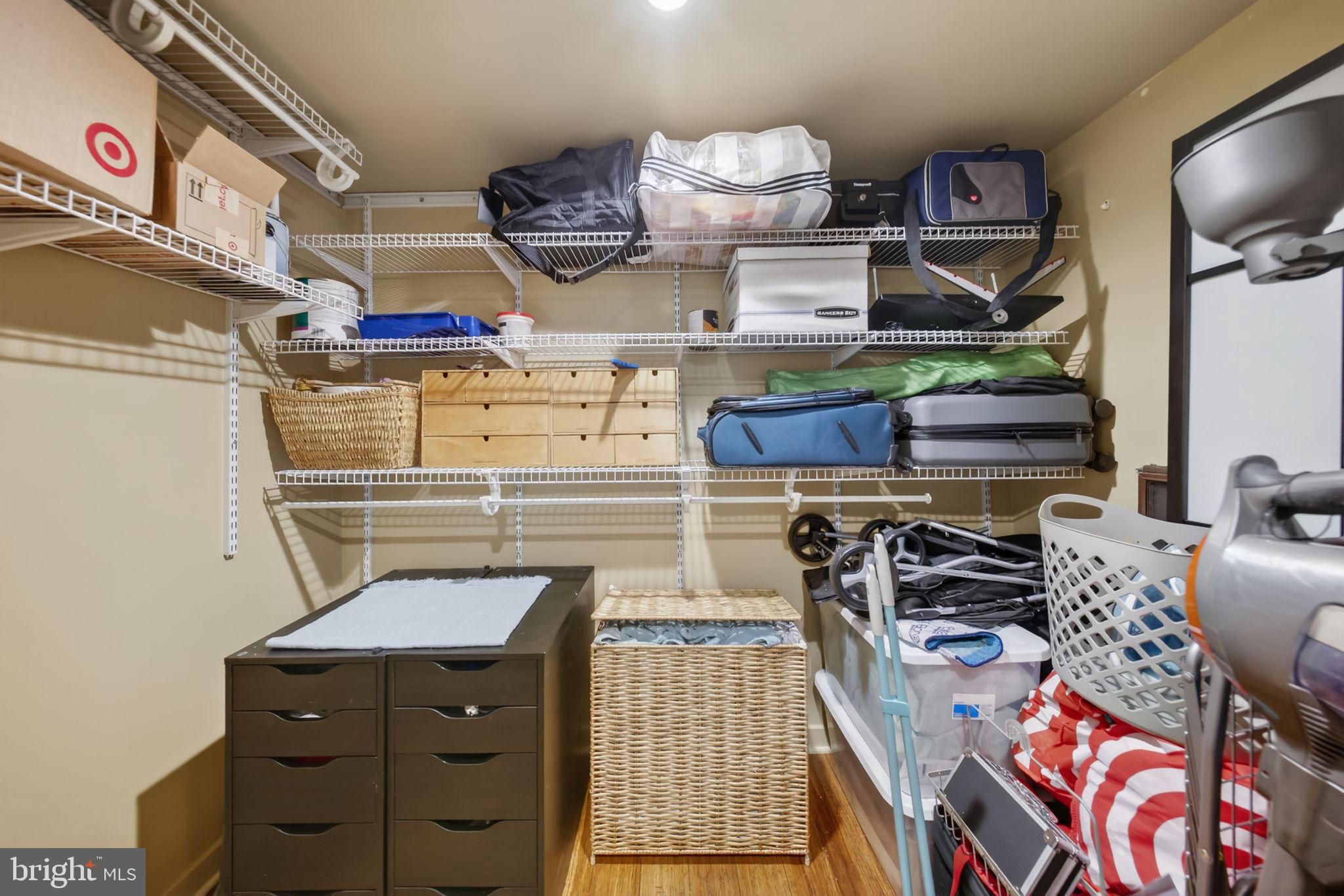 OLD CITY - Residential