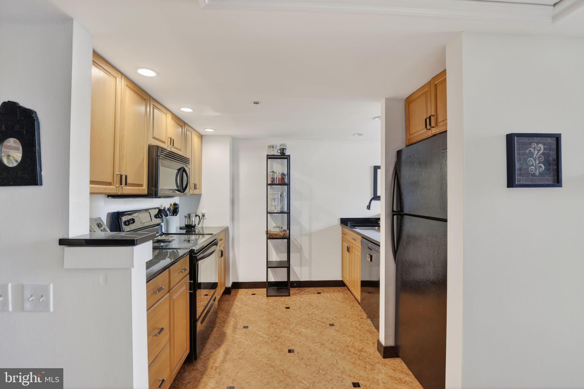 OLD CITY - Residential