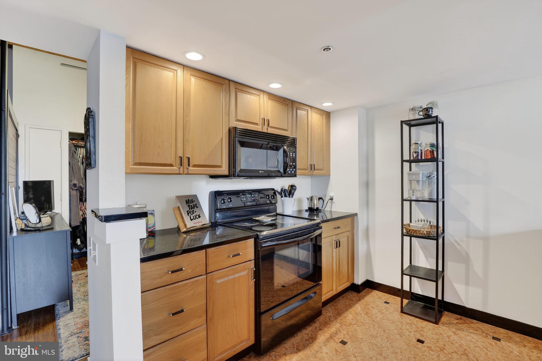 OLD CITY - Residential