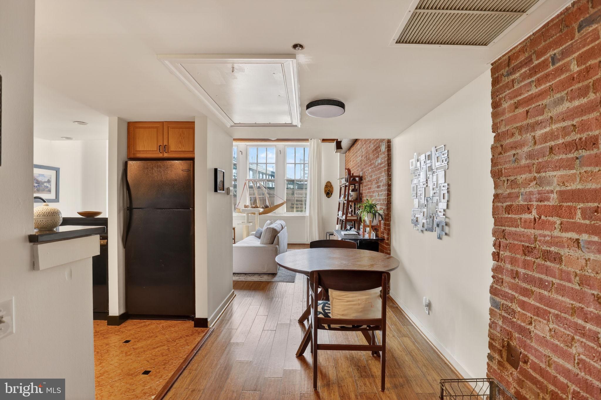 OLD CITY - Residential