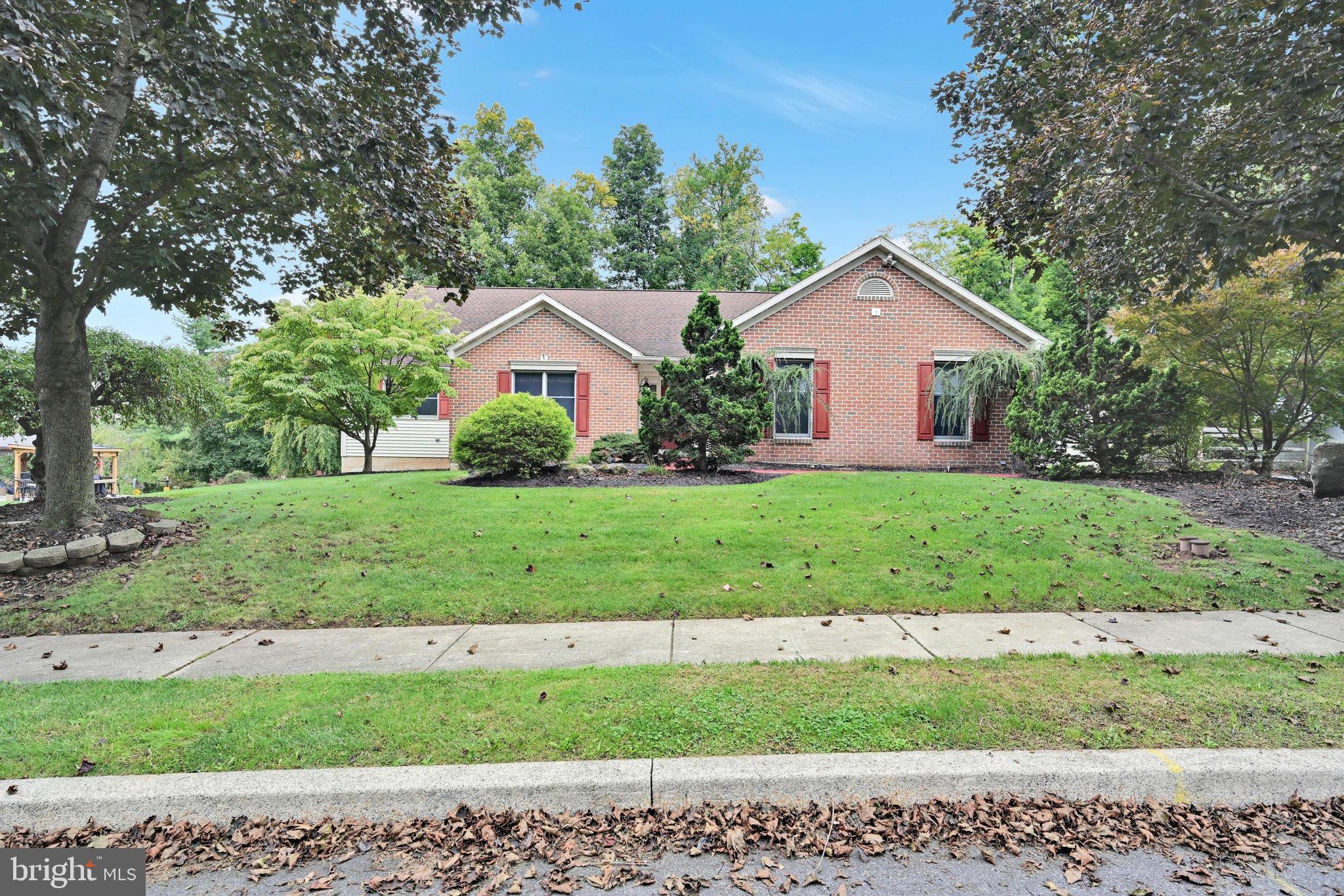 48 KINSEY HILL DRIVE