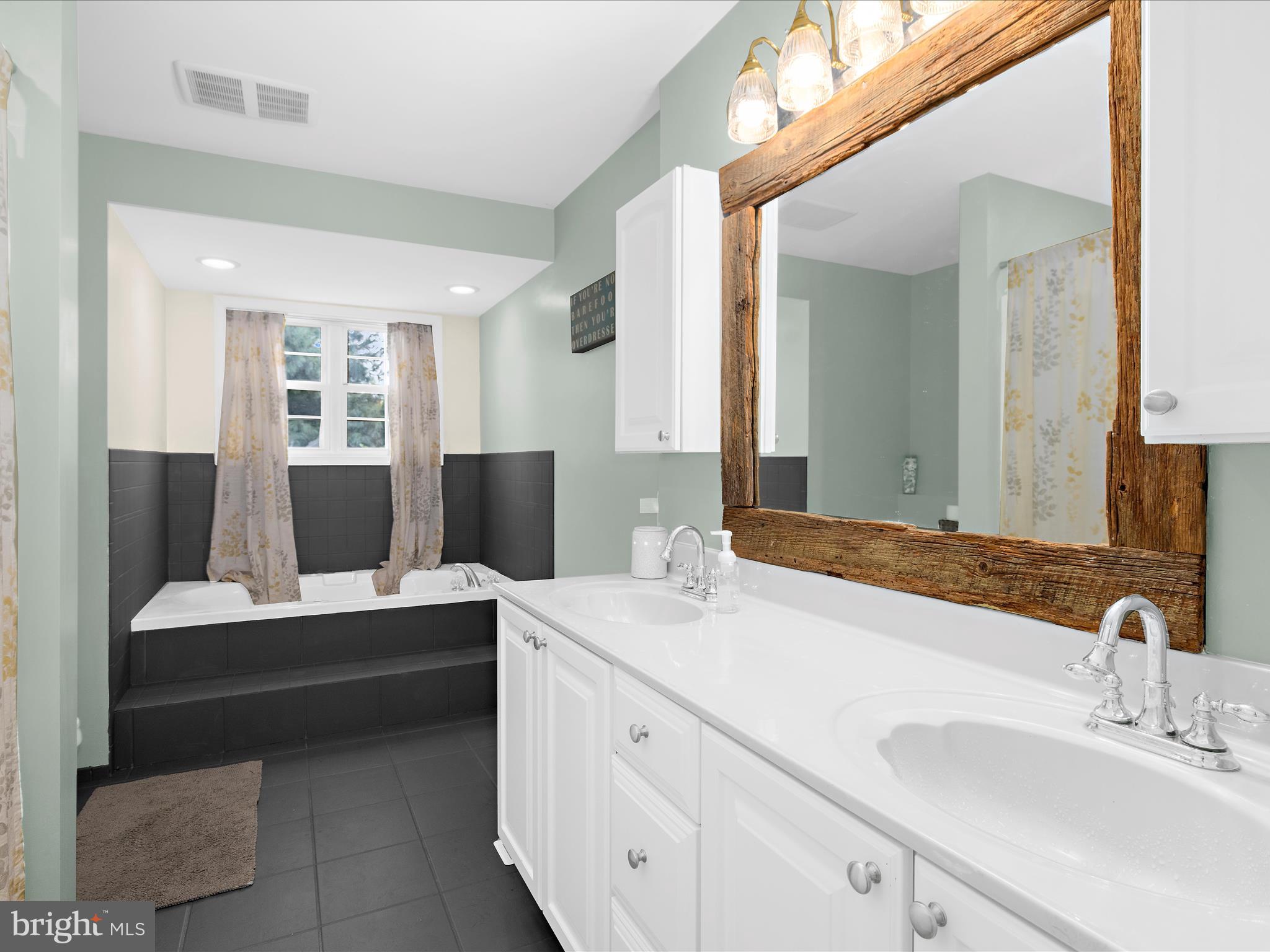 BROOKLYN PARK - Residential