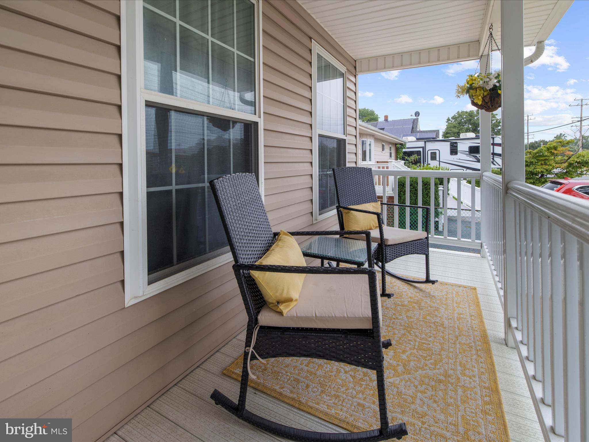 243 HAMMONDS LANE