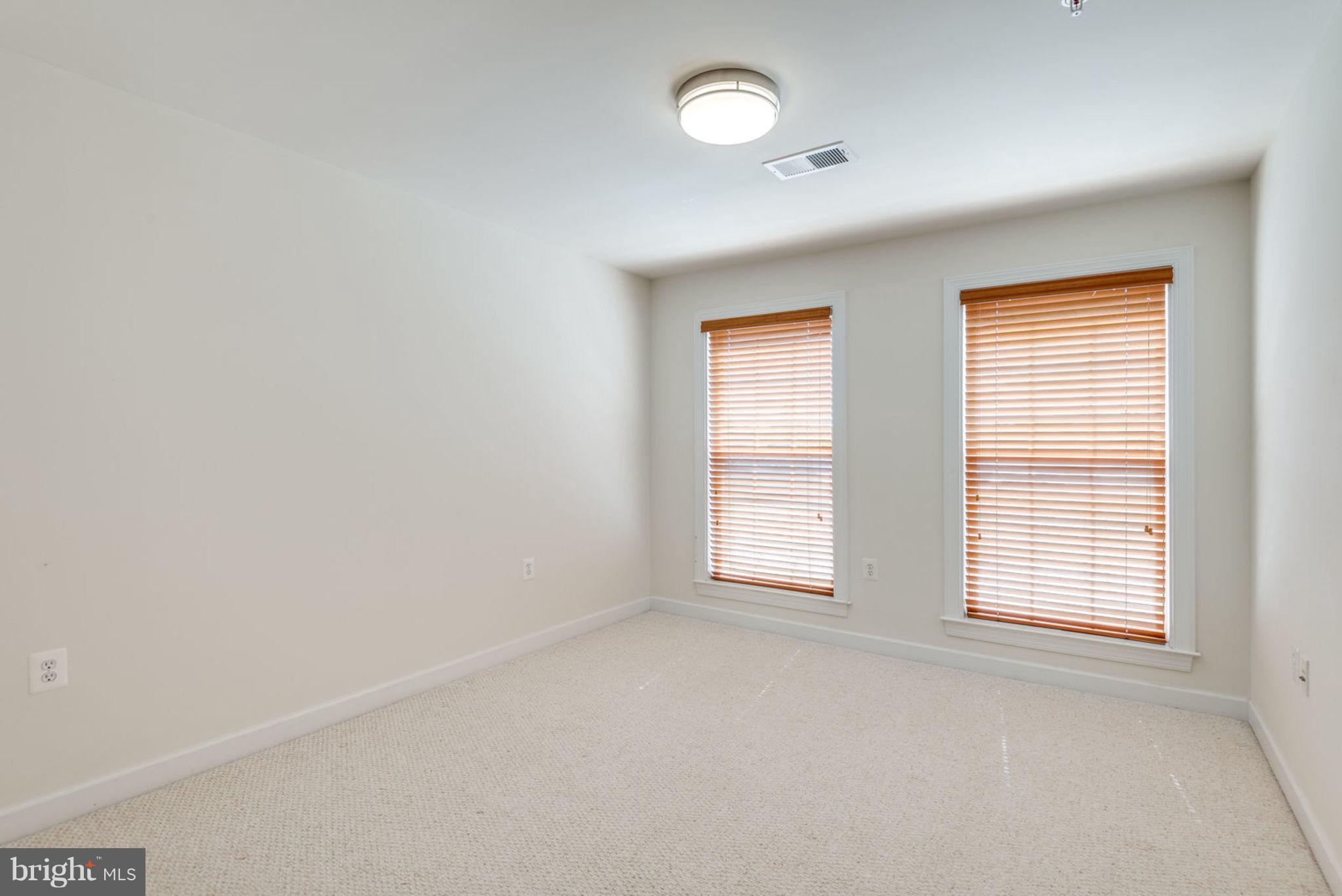 COPPERMINE CROSSING - Residential