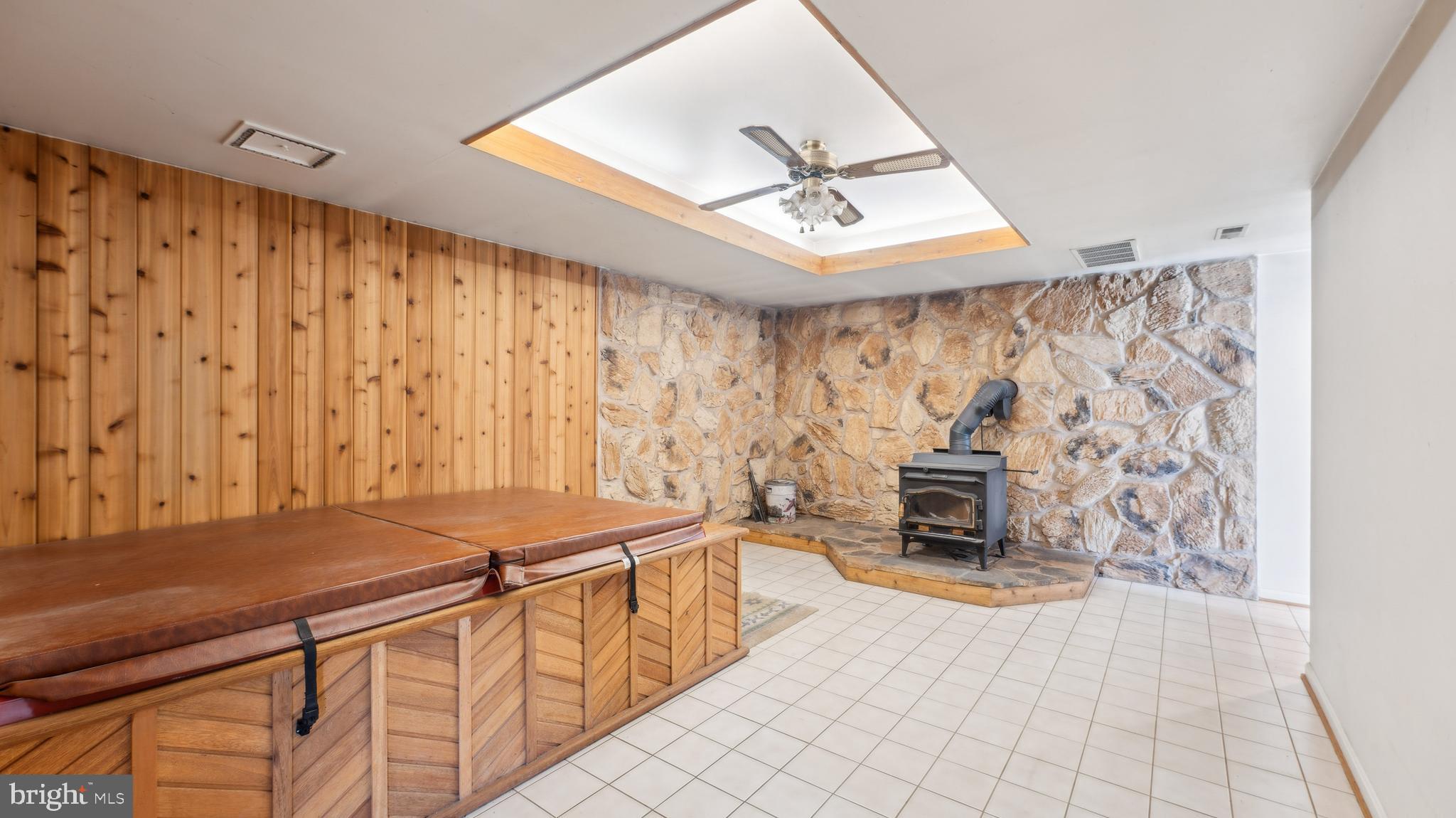 CHERRY BRAE - Residential