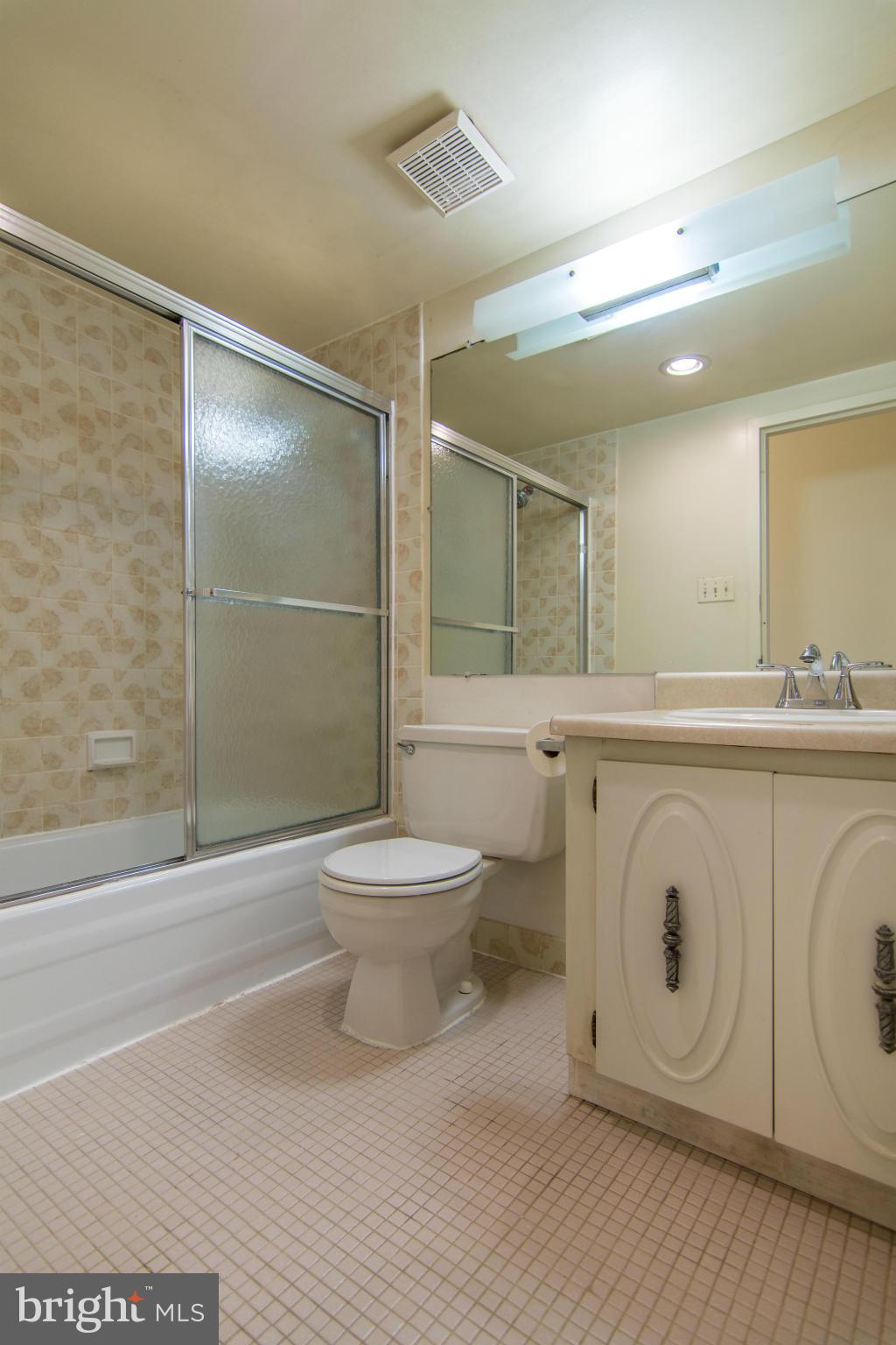 FAIRWINDS ON SEVERN - Residential