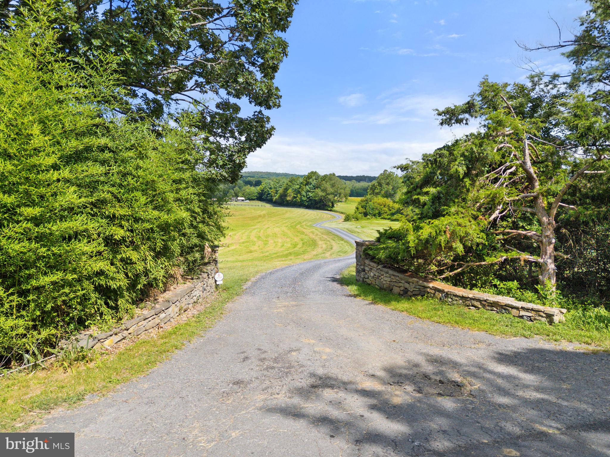 3418 HALFWAY ROAD