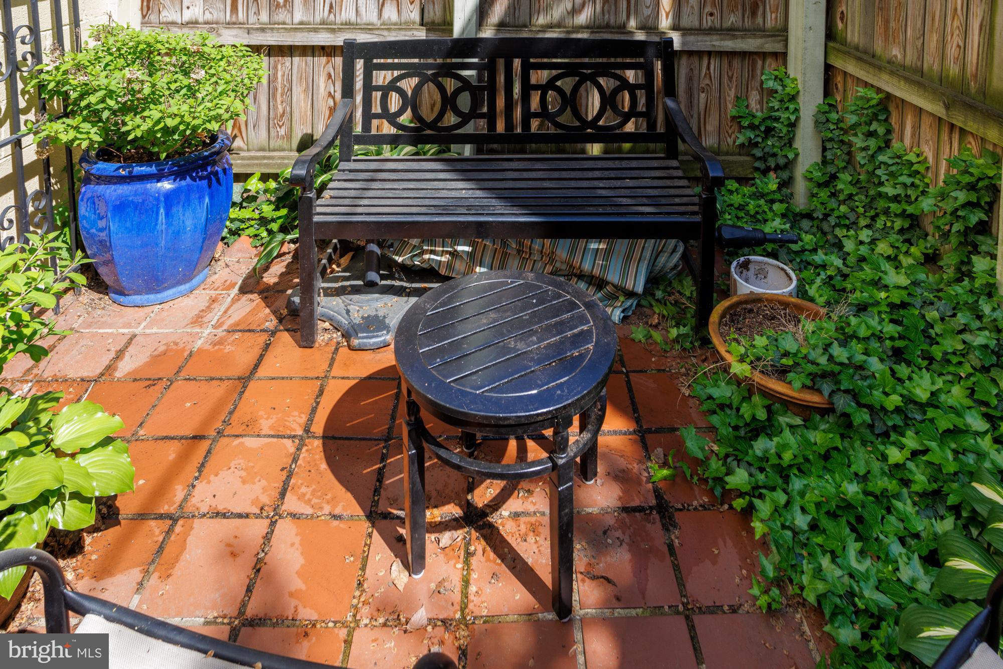 WASHINGTON SQ WEST - Residential