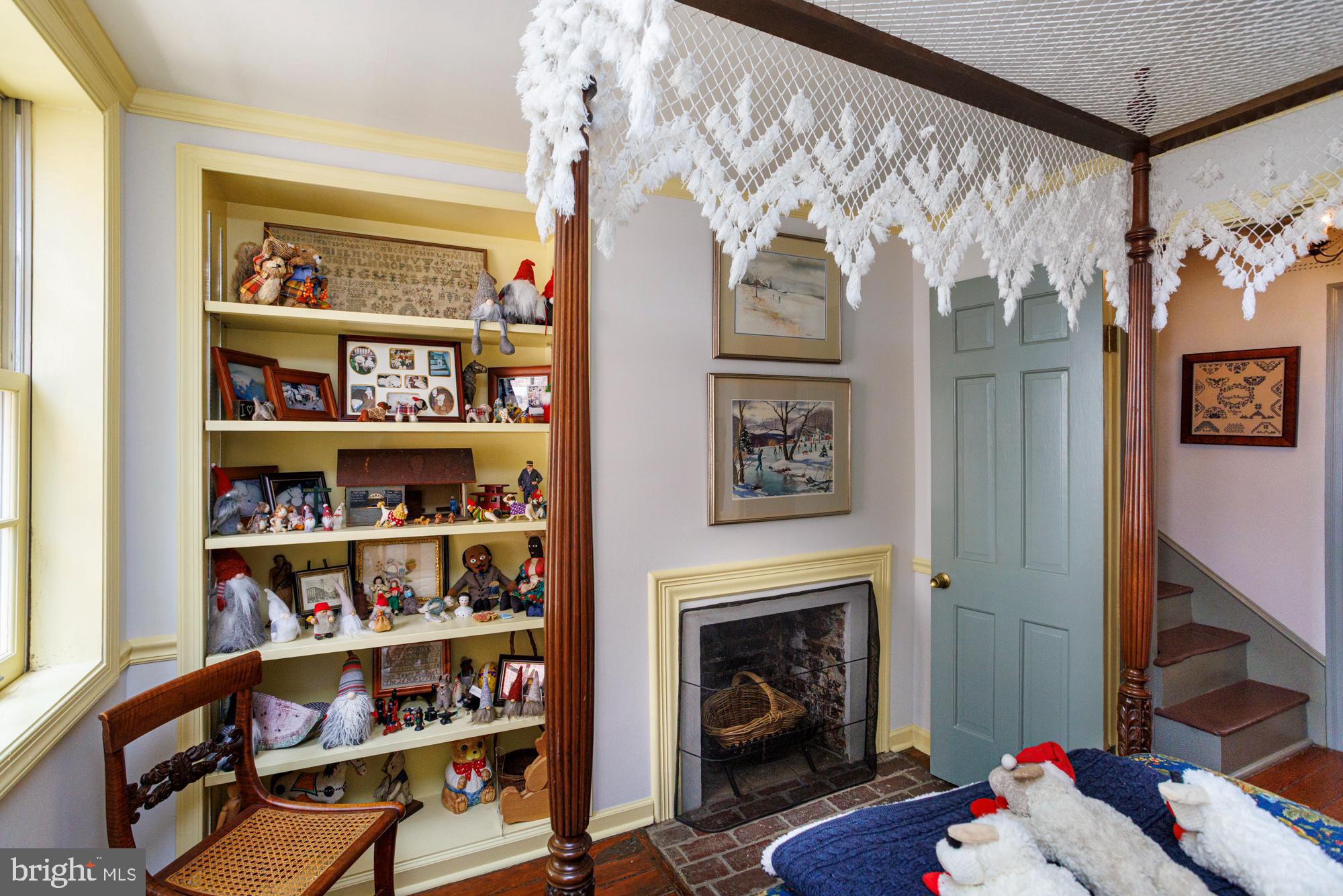 WASHINGTON SQ WEST - Residential